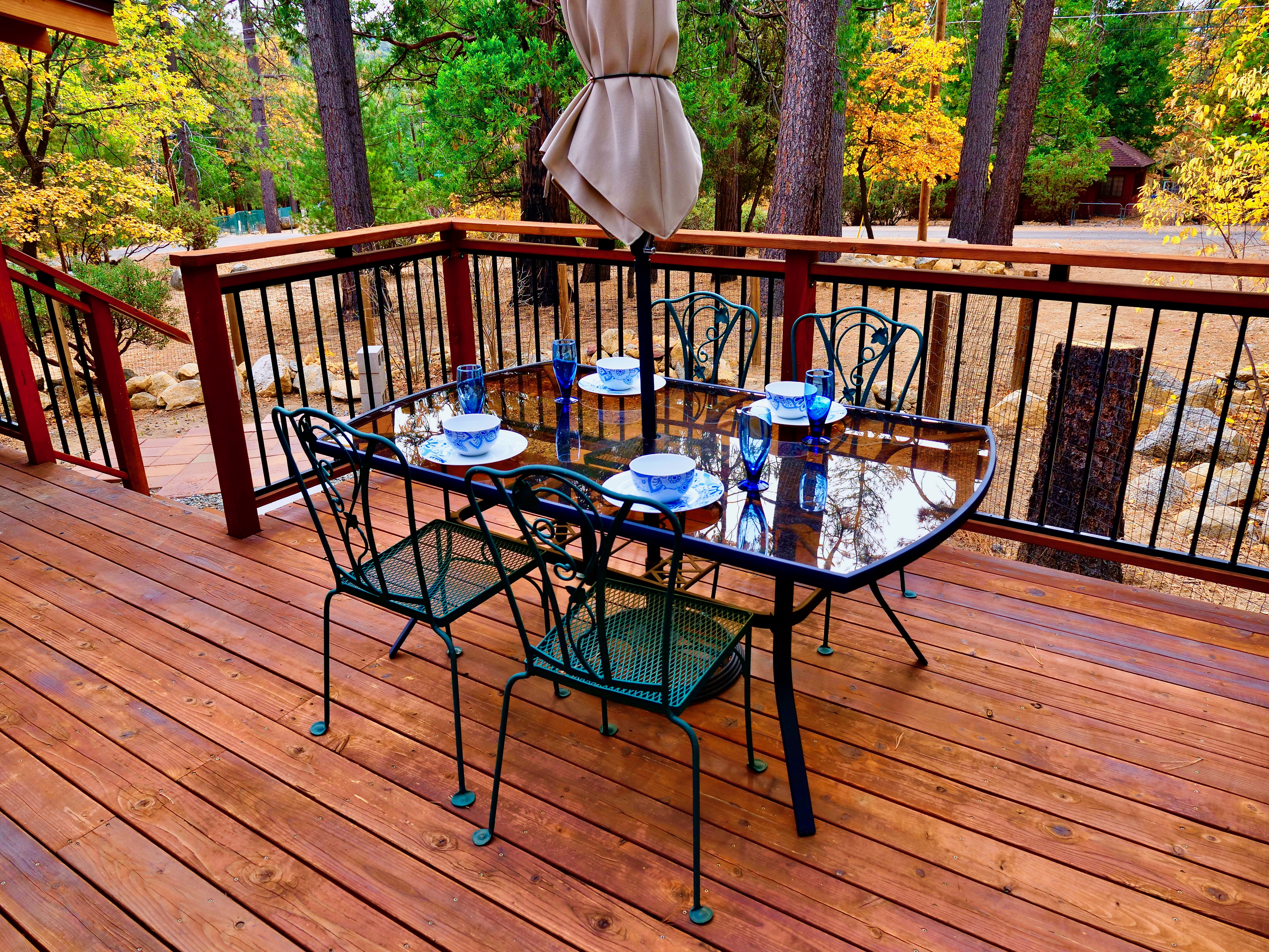 Outdoor dining out on the deck as well.-Original