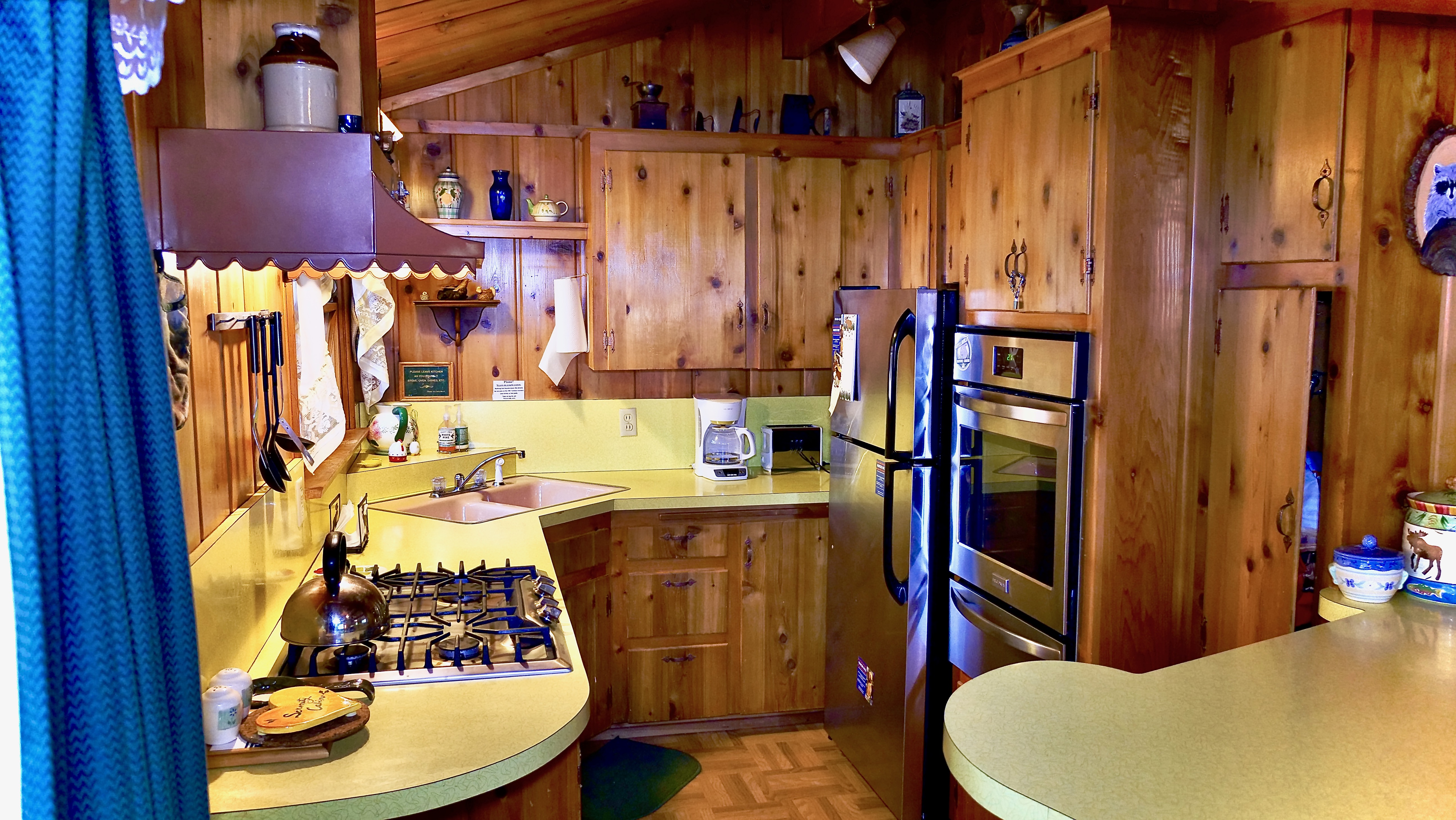 Kitchen fully equipped.-Original