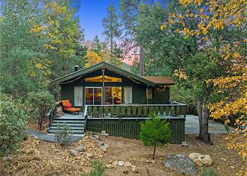 Welcome to Tahquitz Chalet!
