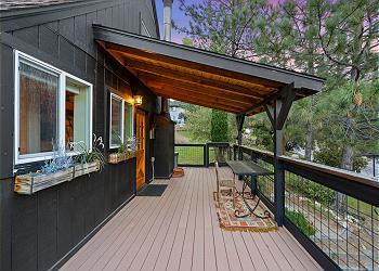 Entrance to the chalet.