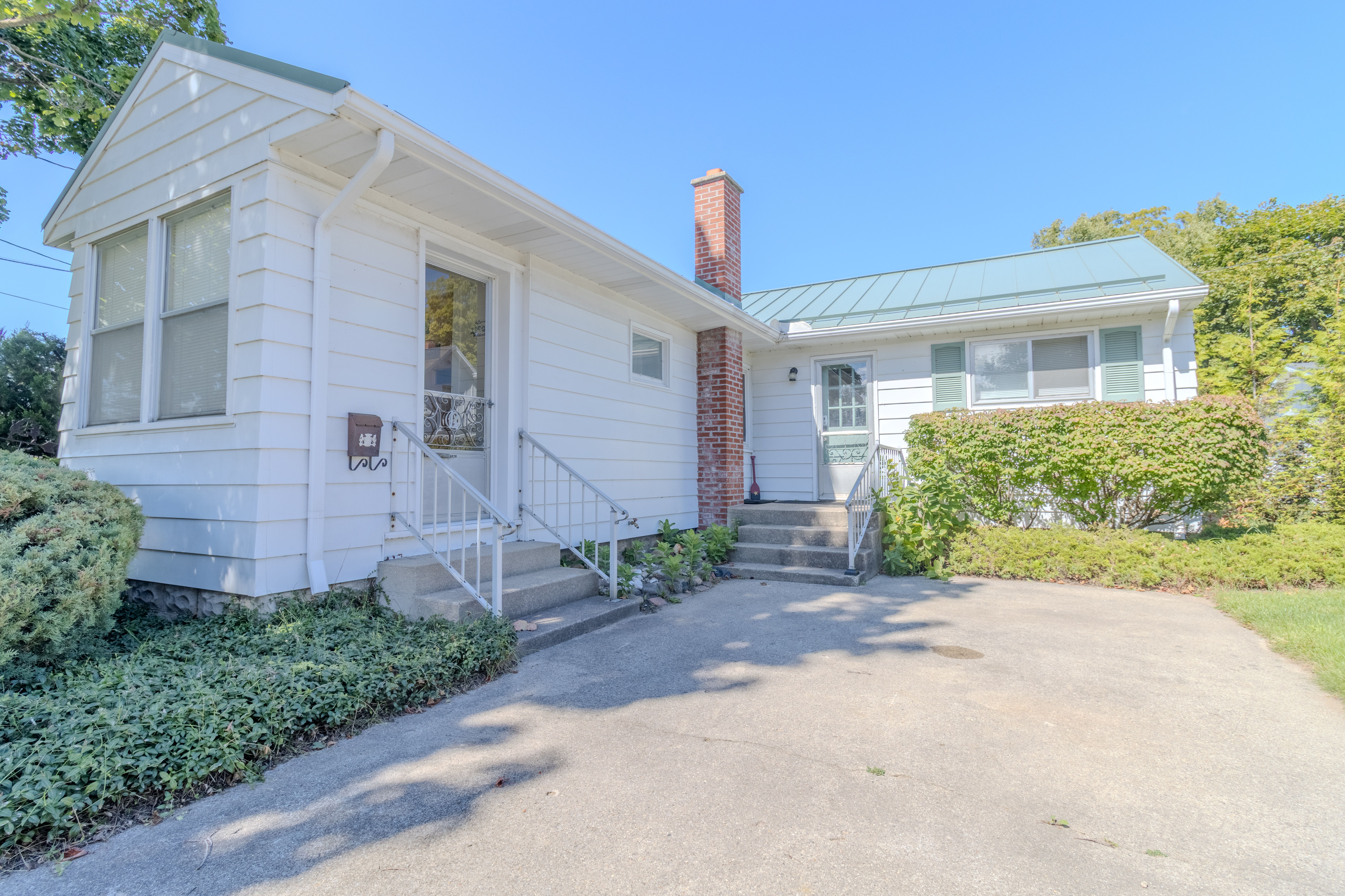 All About Town | Photo 2