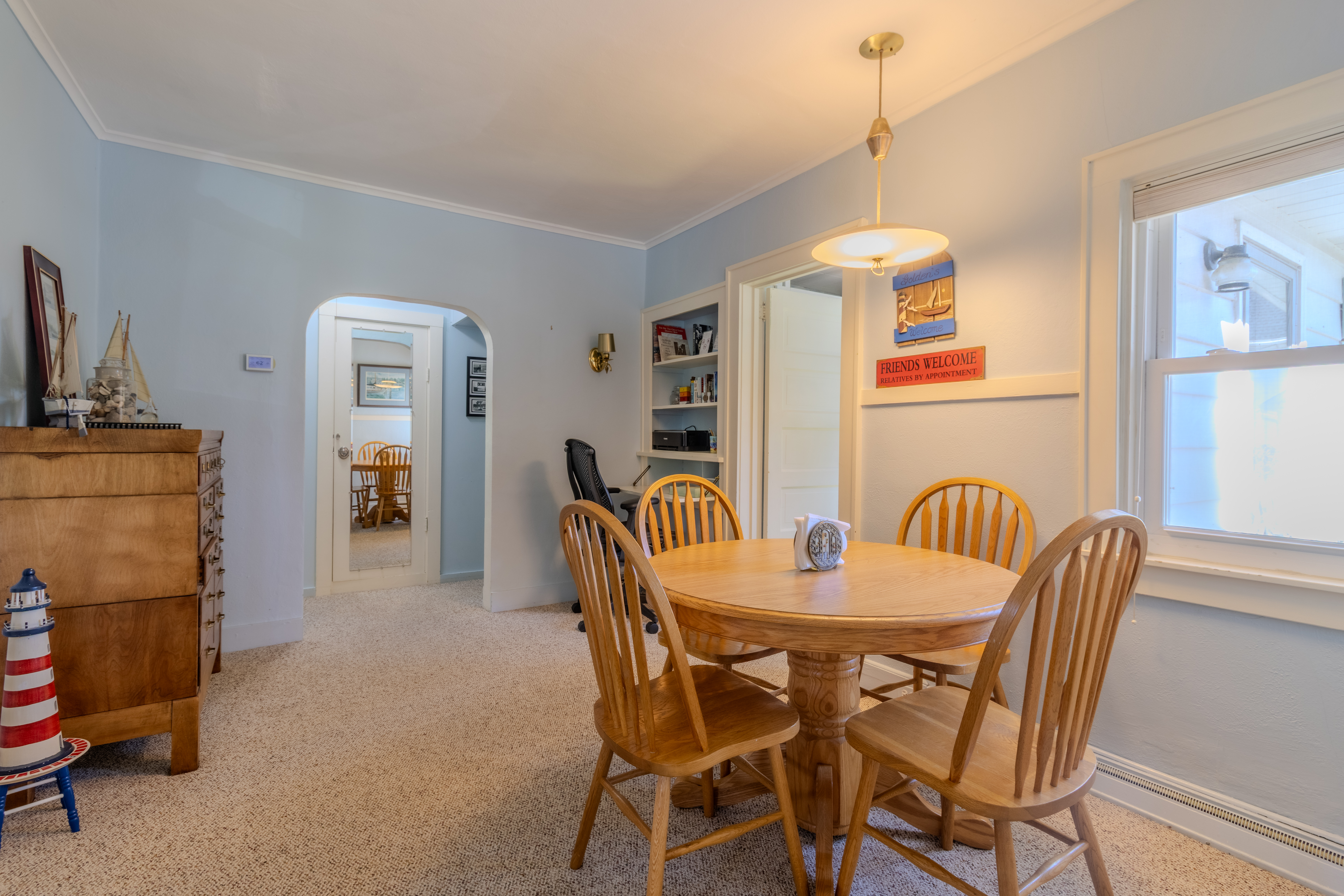 All About Town | Photo 12