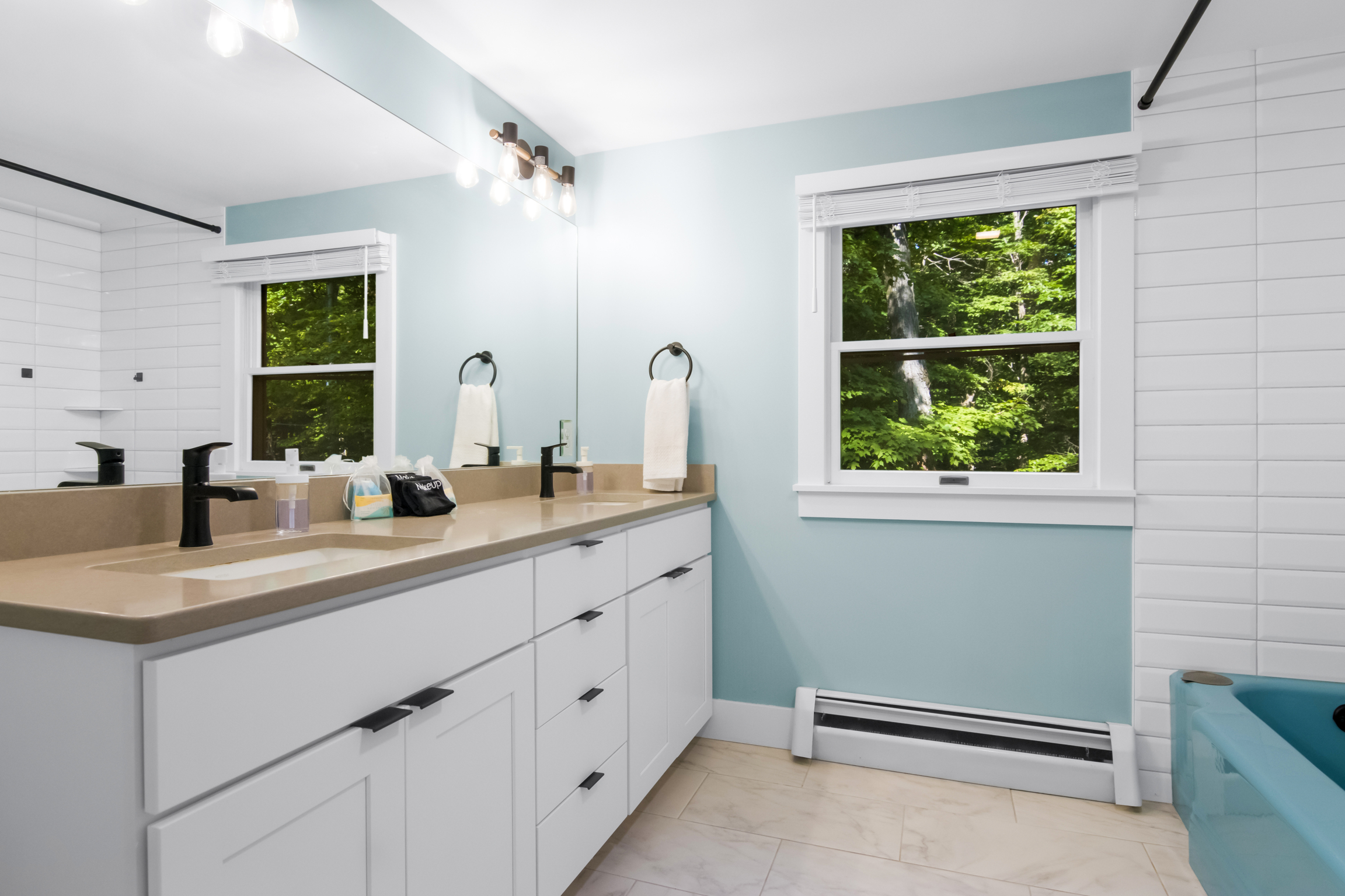 Blue Haven | Photo 30