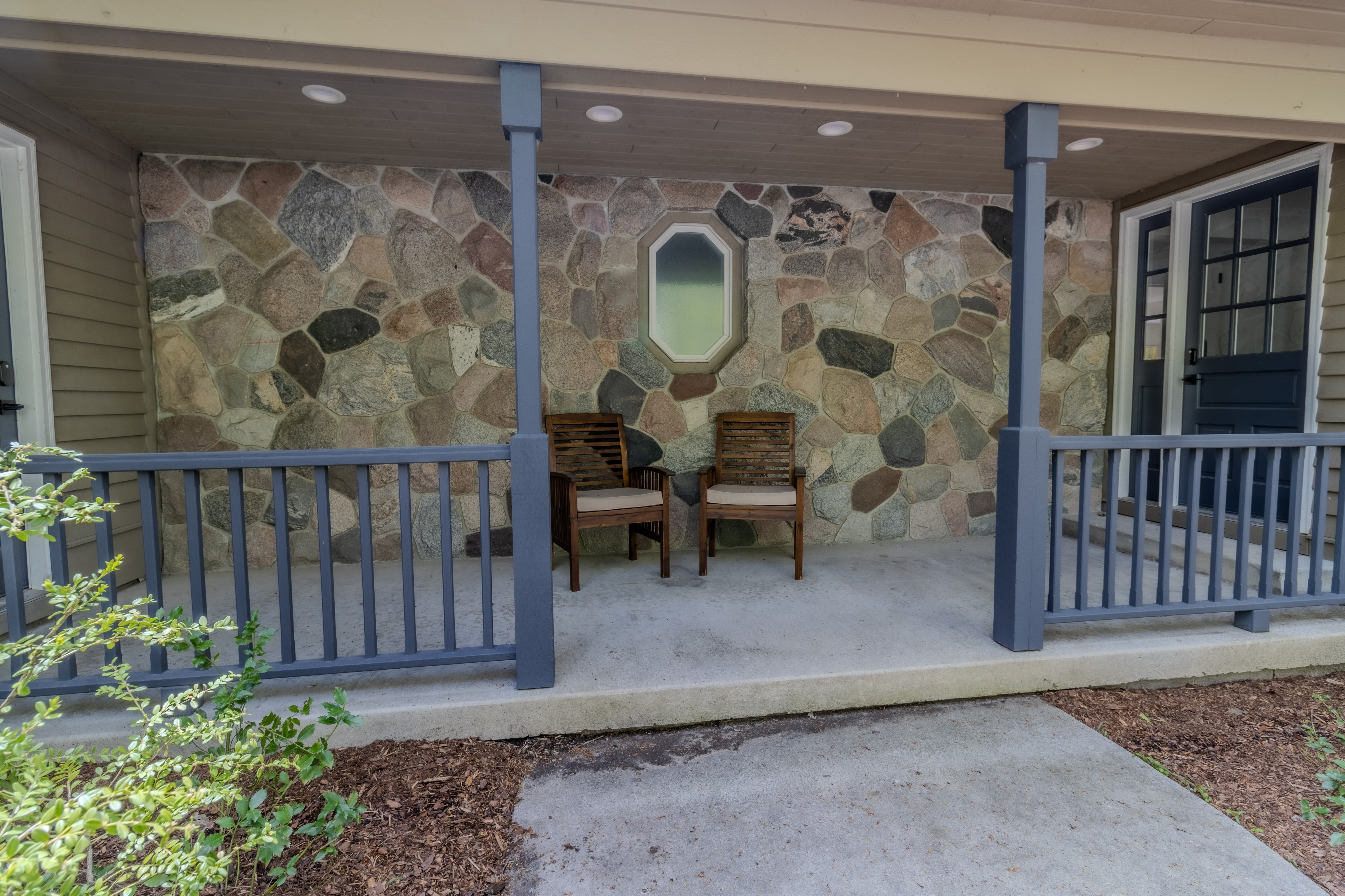 Blue Haven | Photo 5