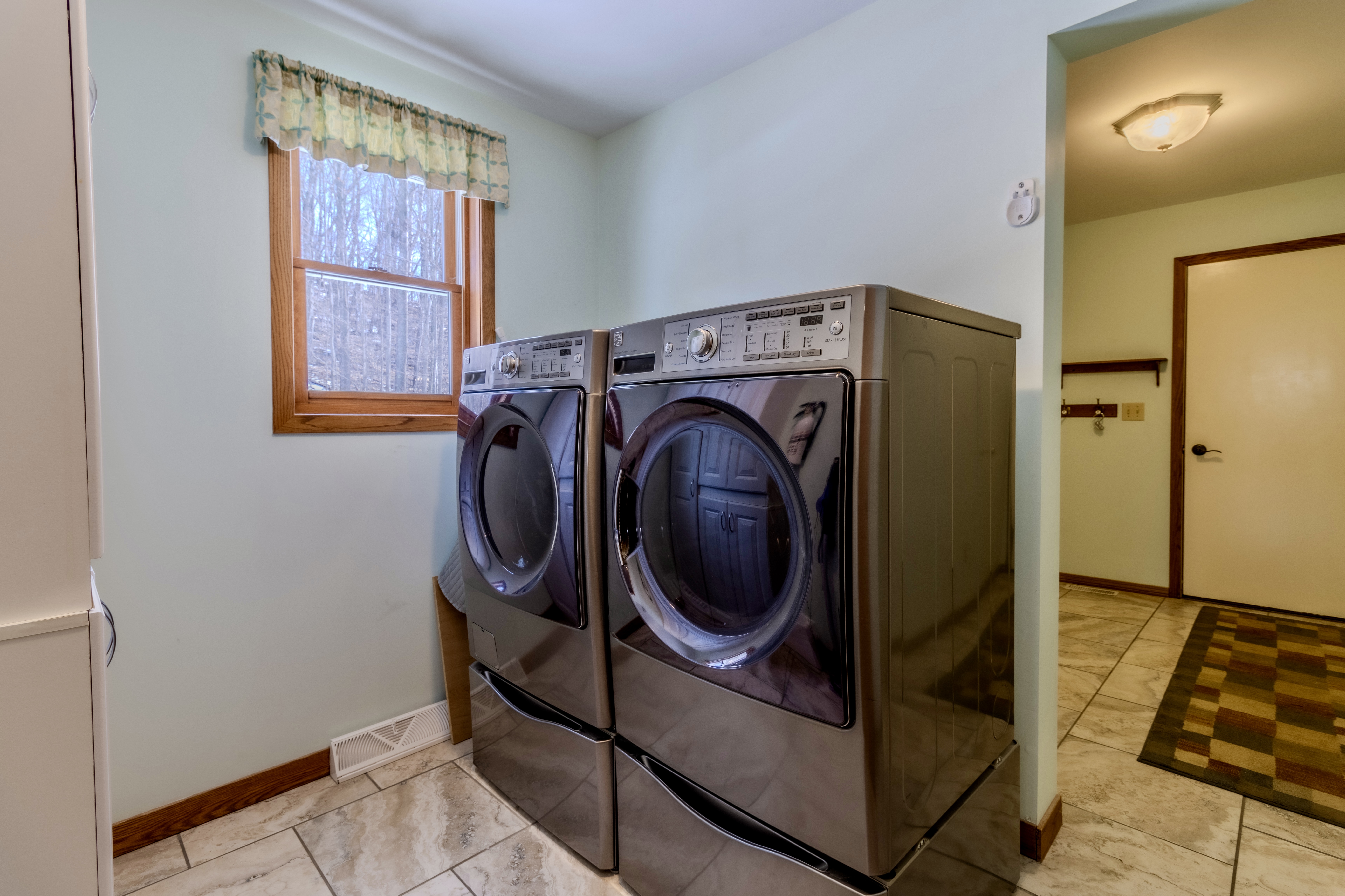 Laundry Room (Main Floor)