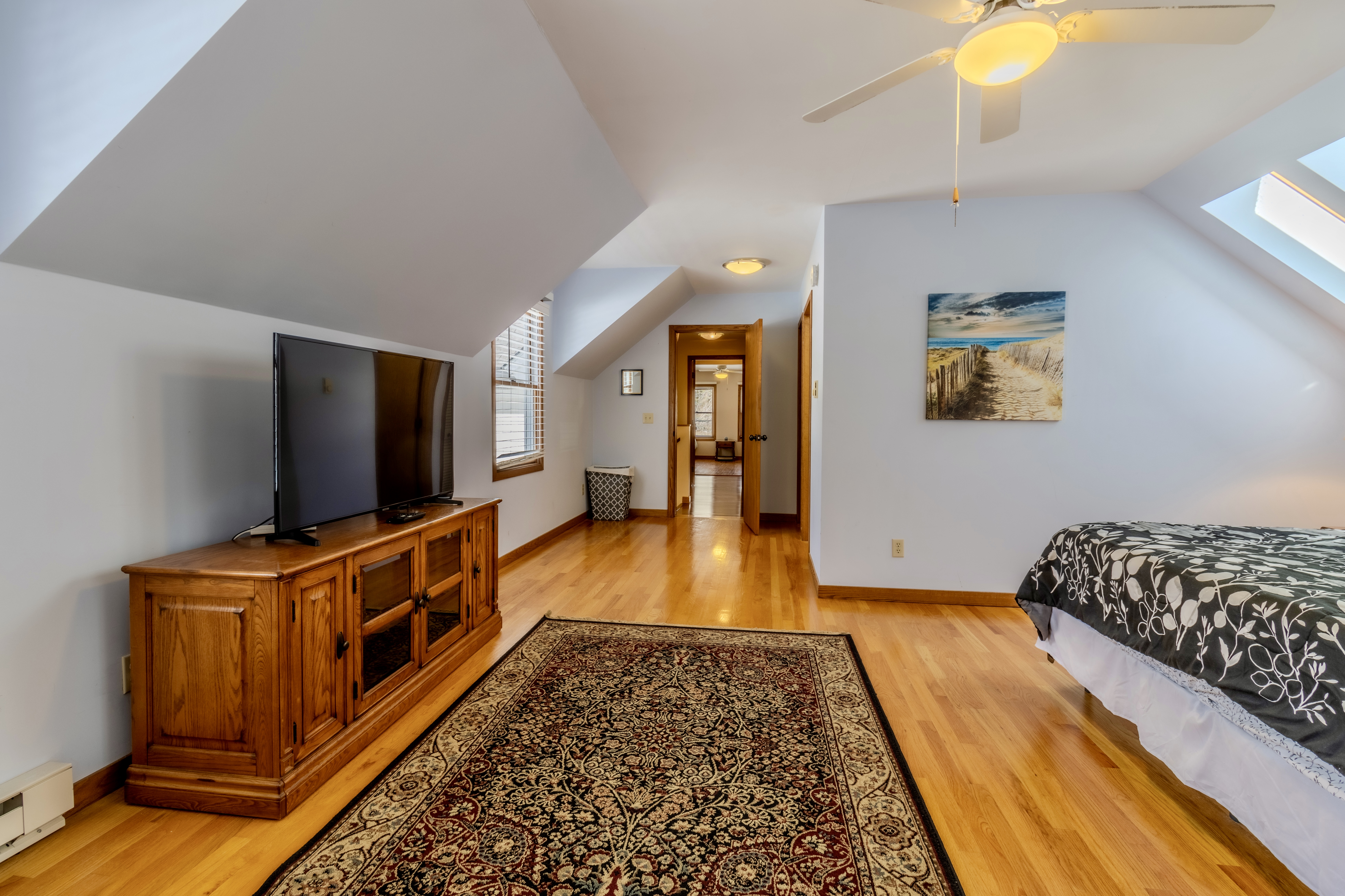 Primary Bedroom 1 (Upper Level) - King