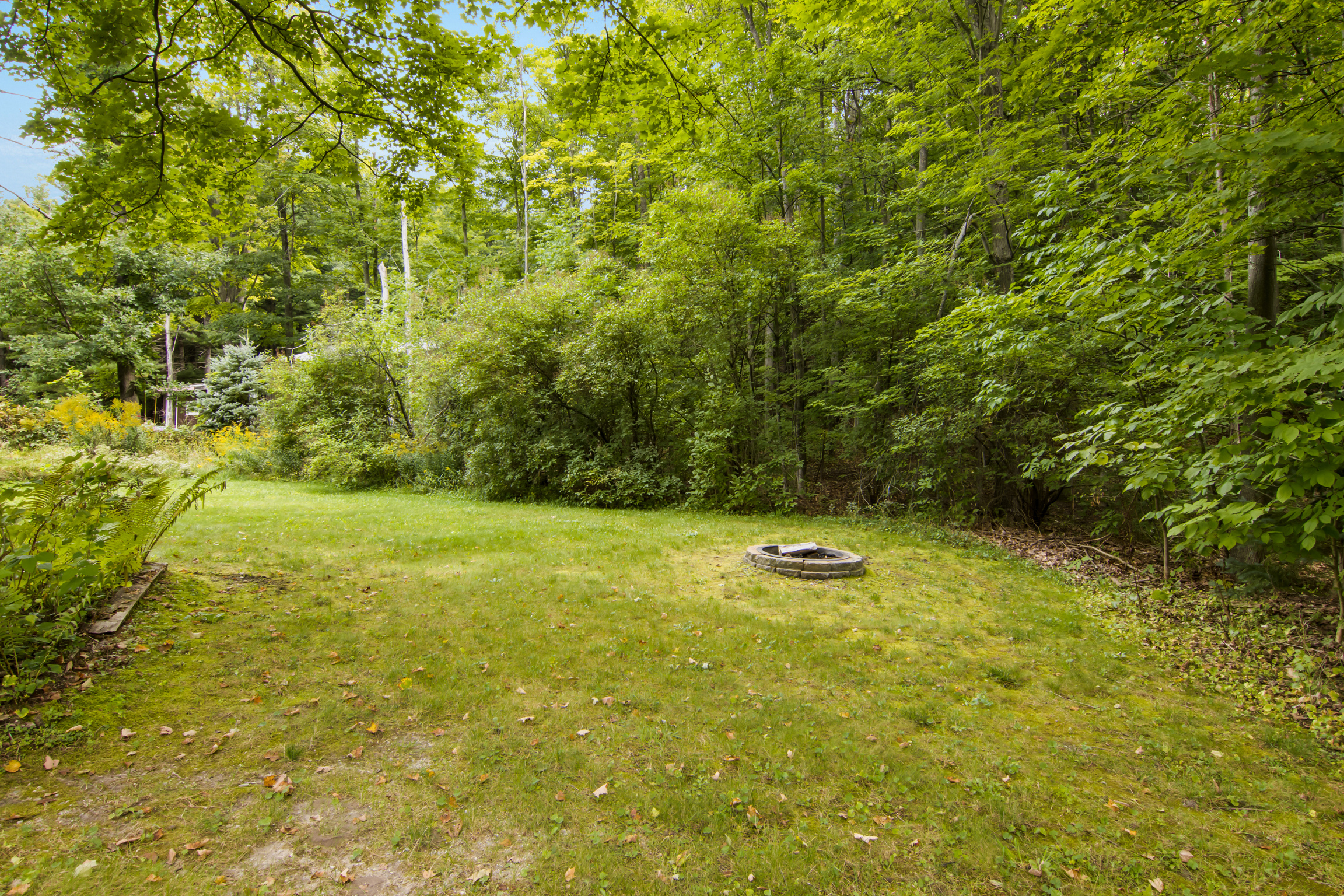 Broadway Base Camp | Photo 30