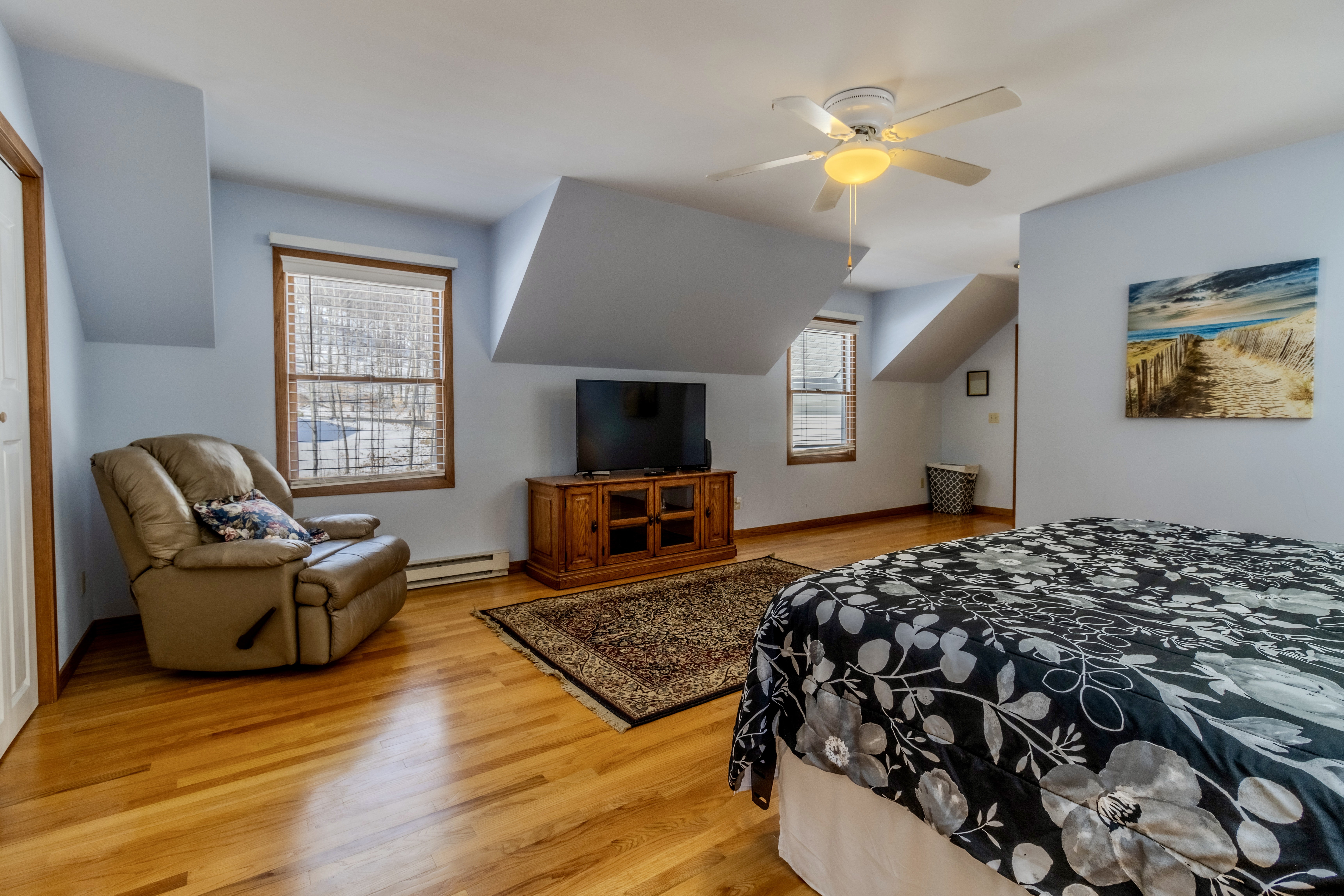 Primary Bedroom 1 (Upper Level) - King