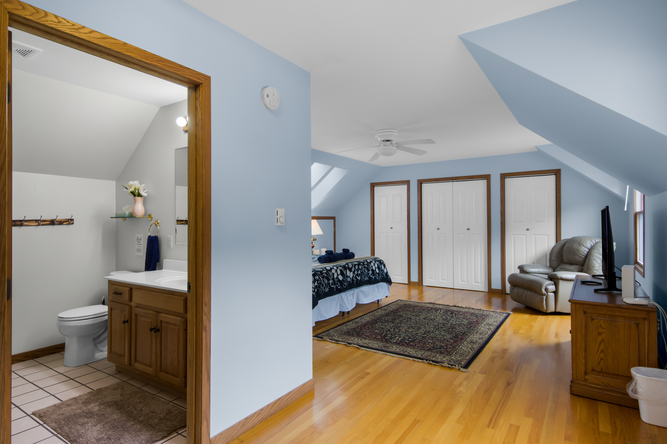Broadway Base Camp | Photo 18