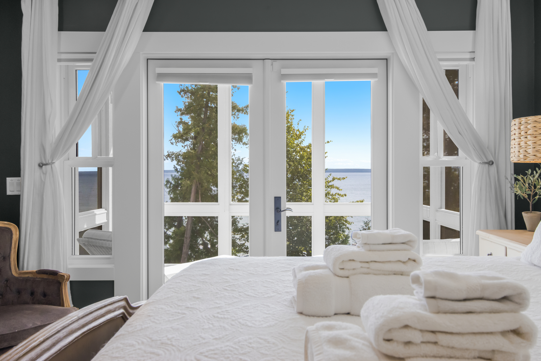 Chateau Sunrise | Photo 20