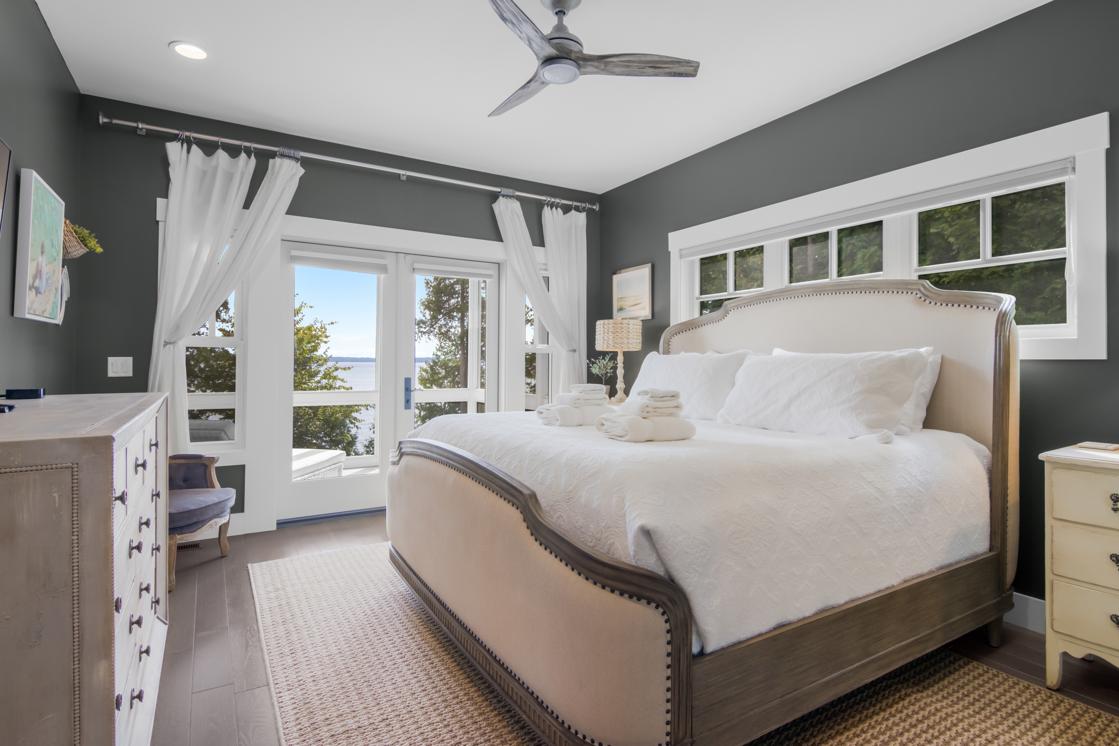 Chateau Sunrise | Photo 19