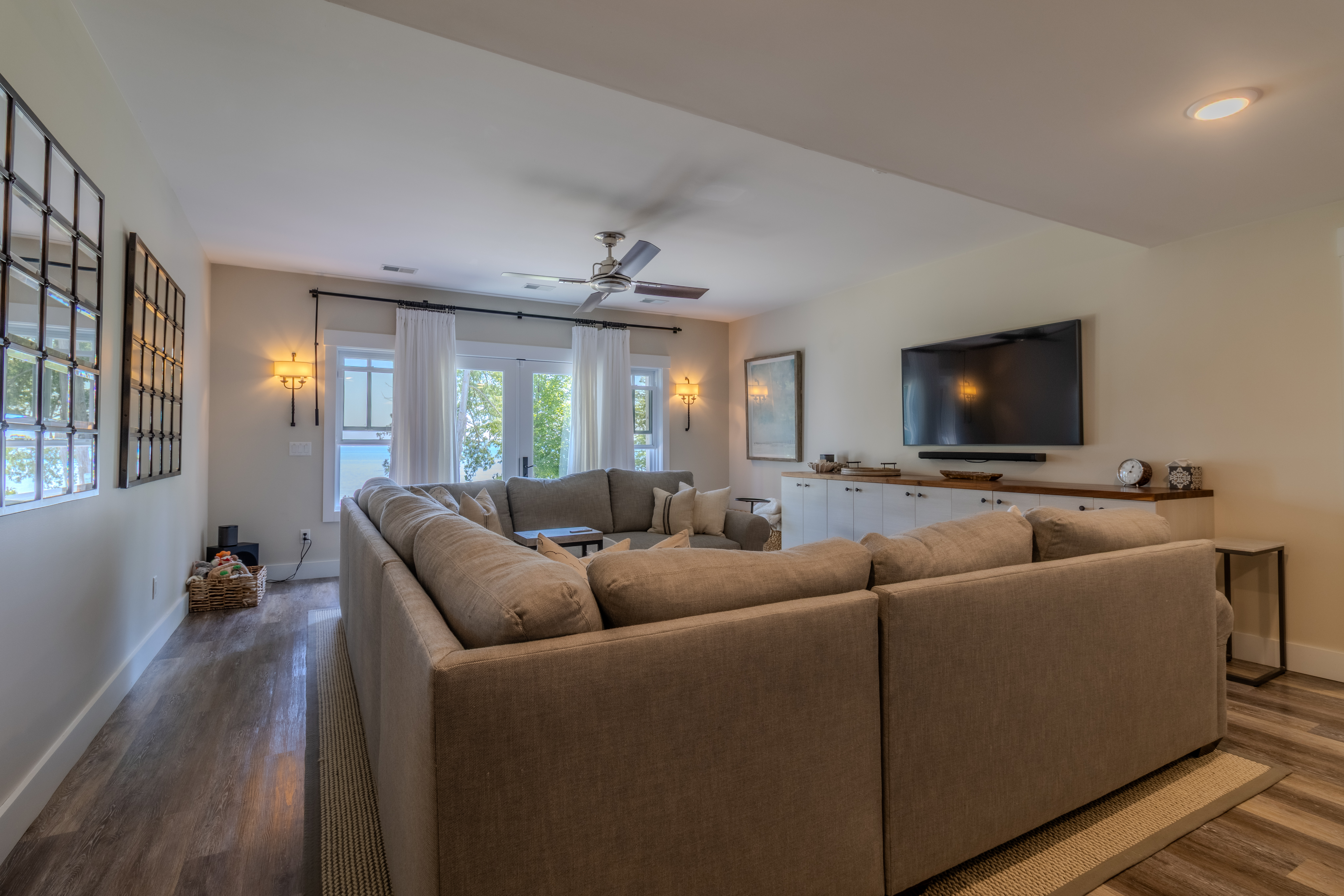 Chateau Sunrise | Photo 158