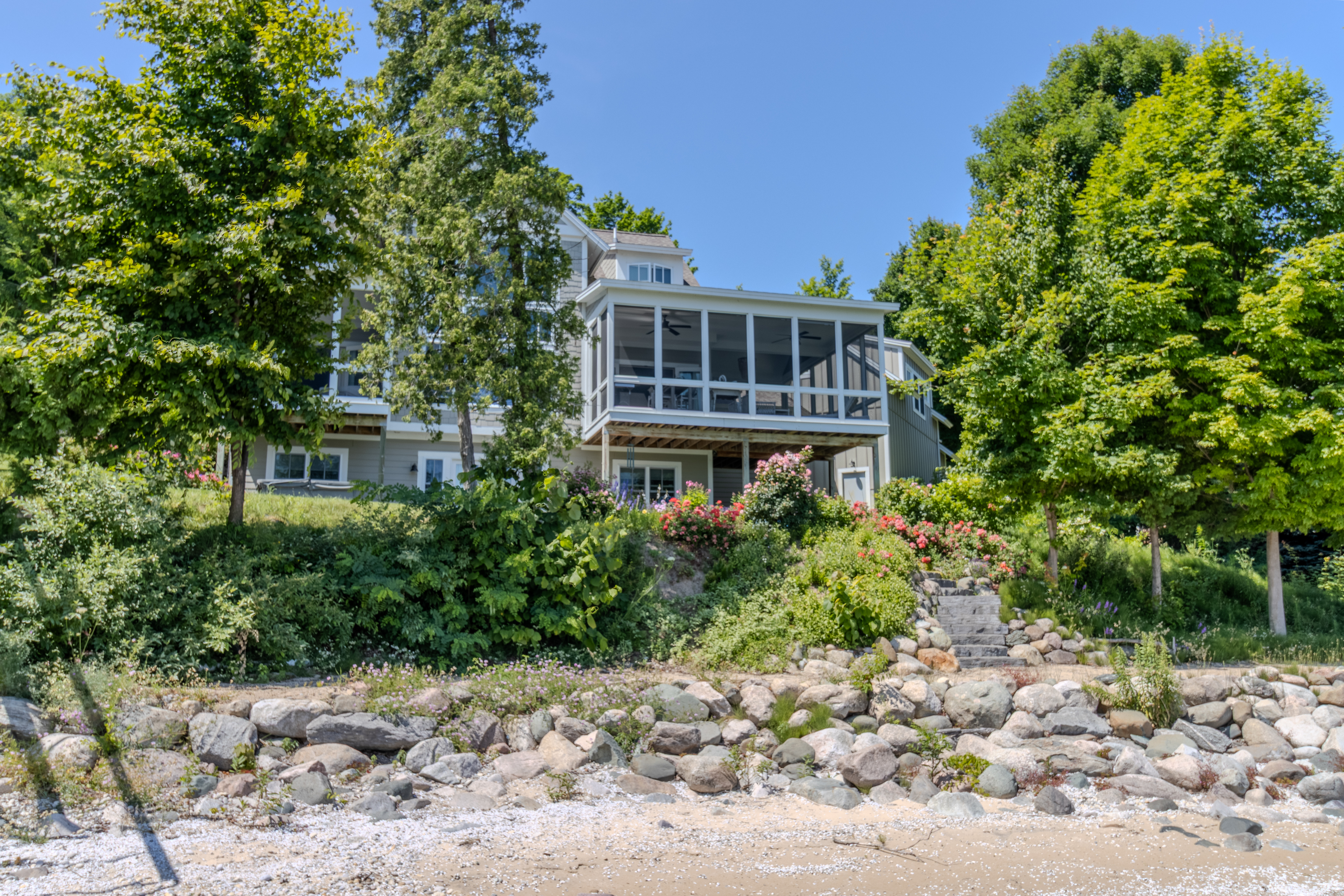 Chateau Sunrise | Photo 173