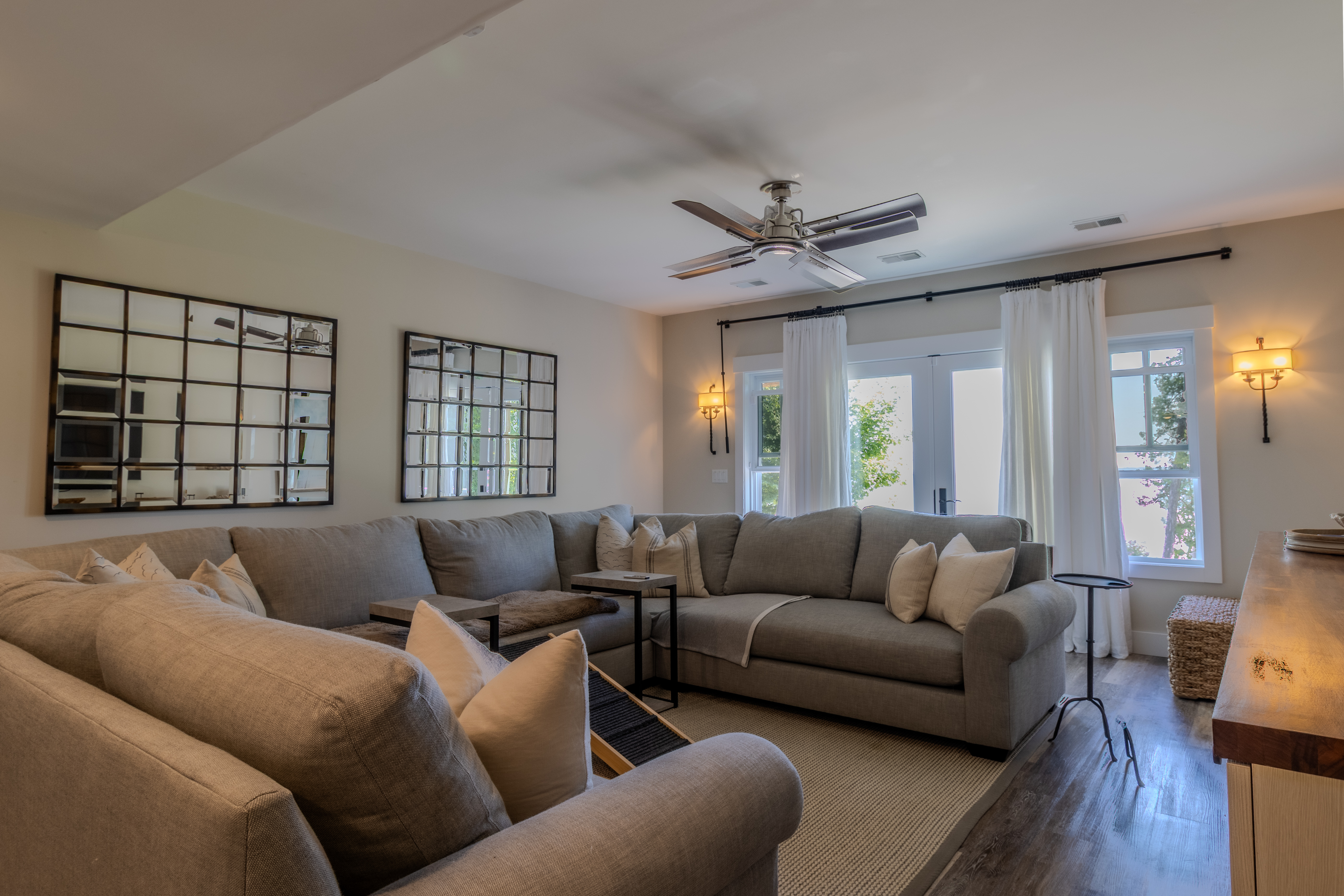 Chateau Sunrise | Photo 48