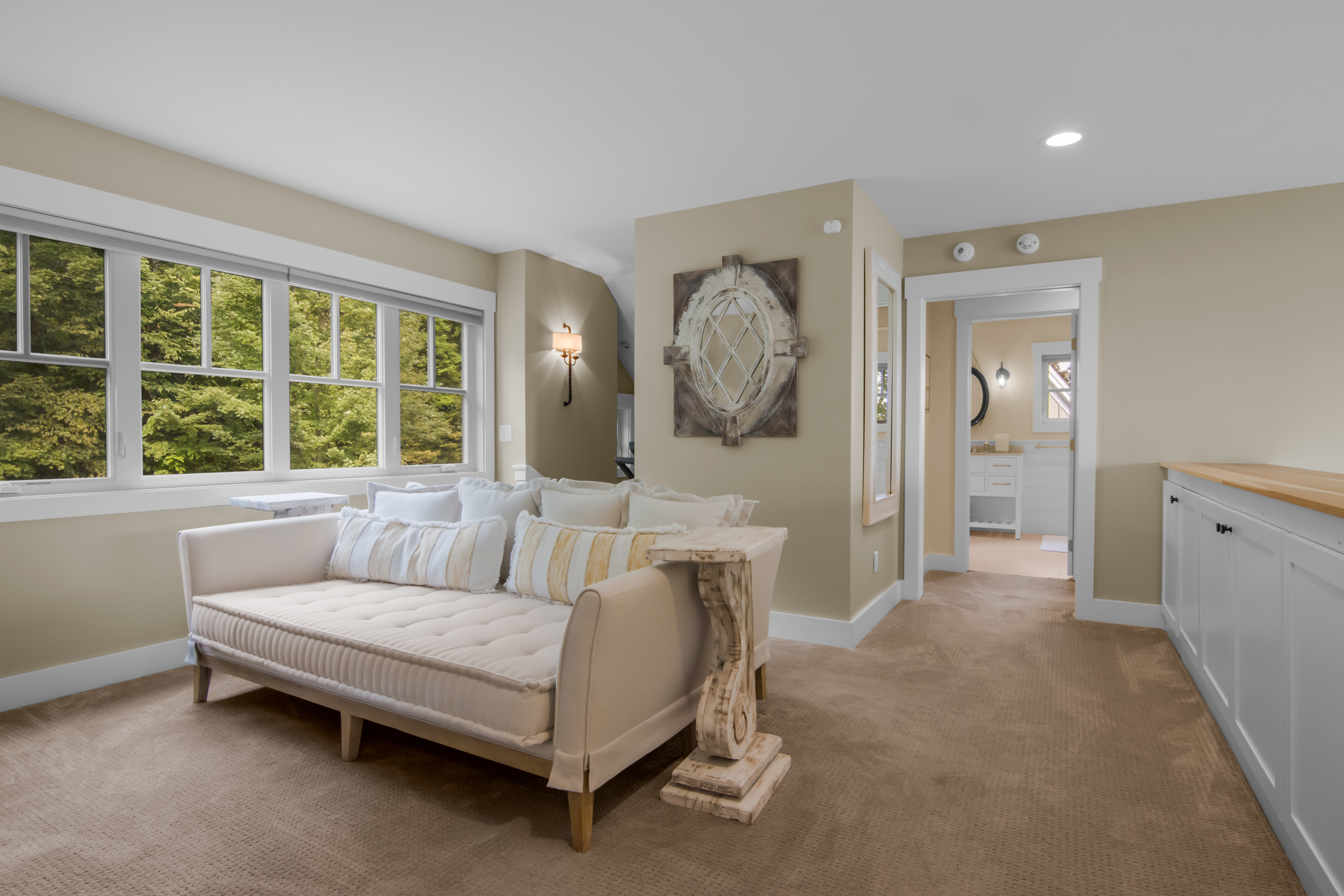 Chateau Sunrise | Photo 25