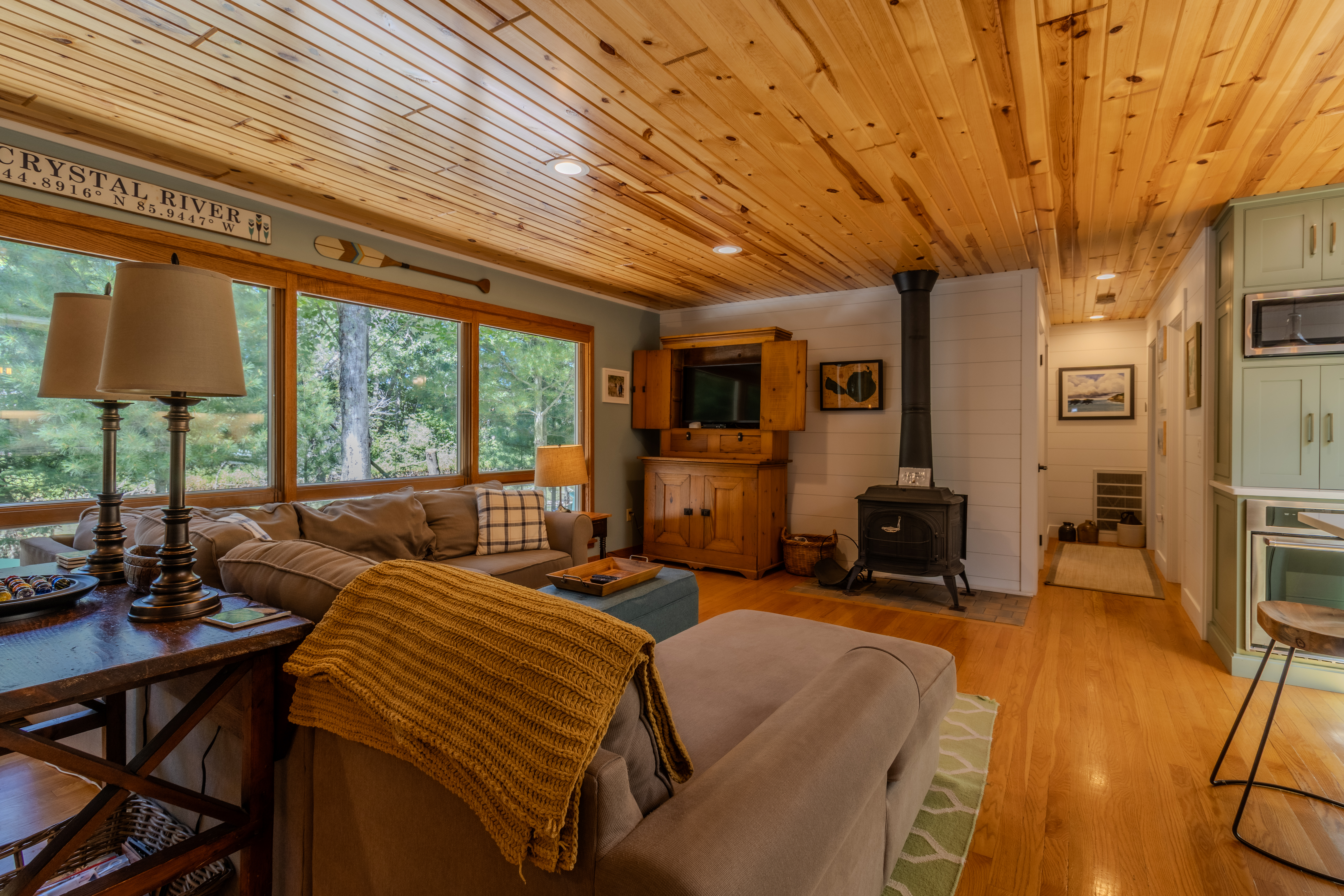 Crystal Views | Photo 53