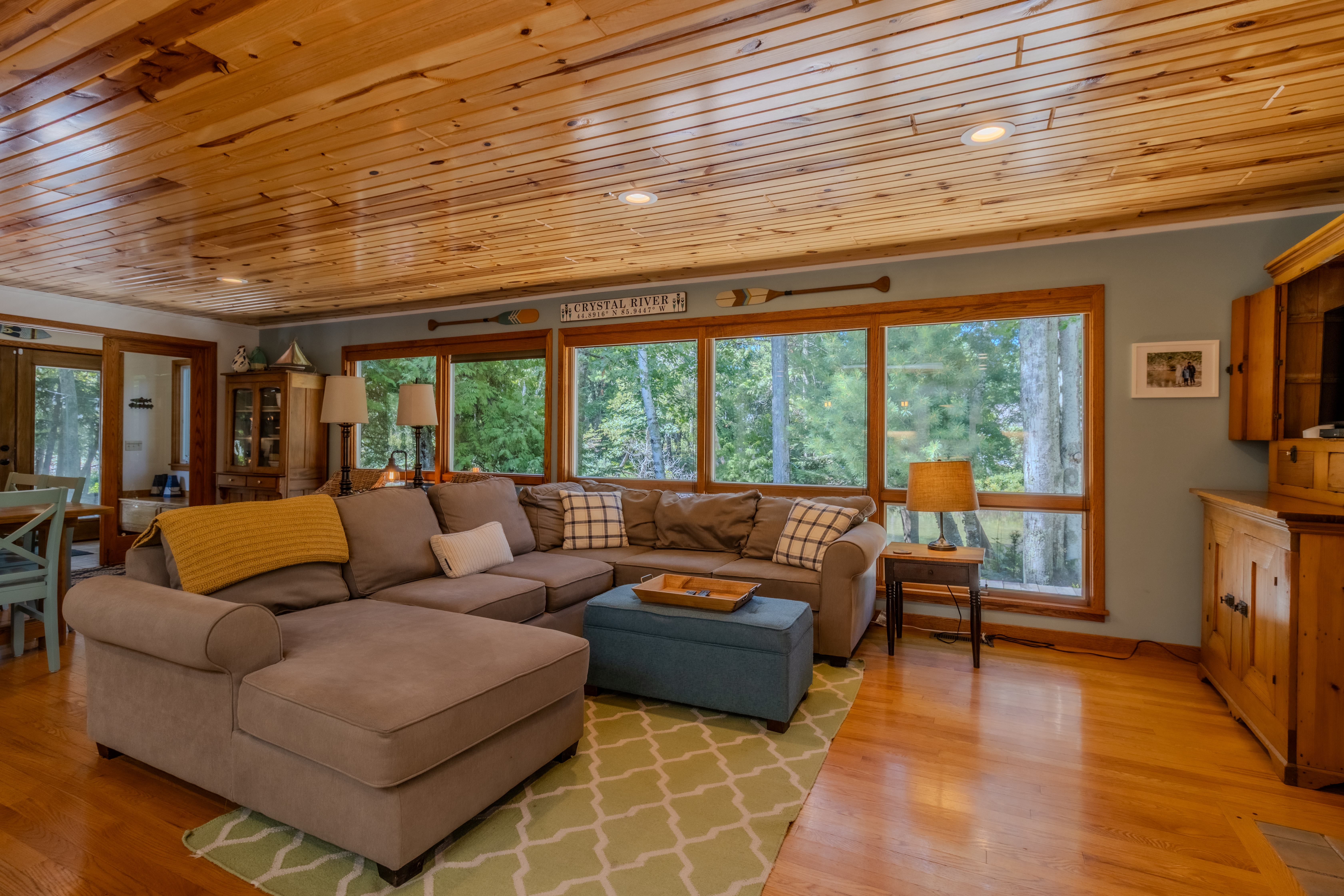 Crystal Views | Photo 46