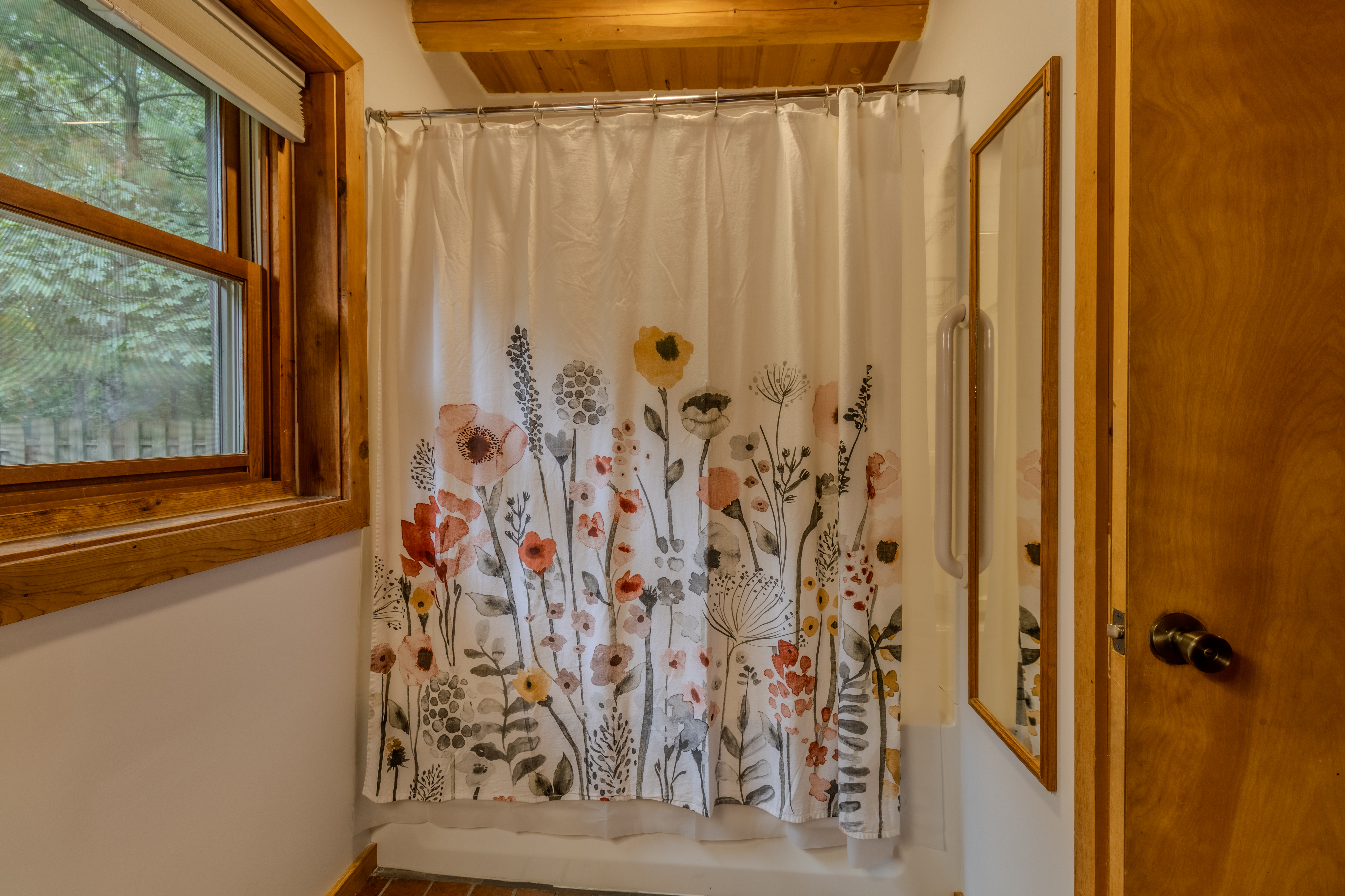 Nestled Ducks | Photo 40