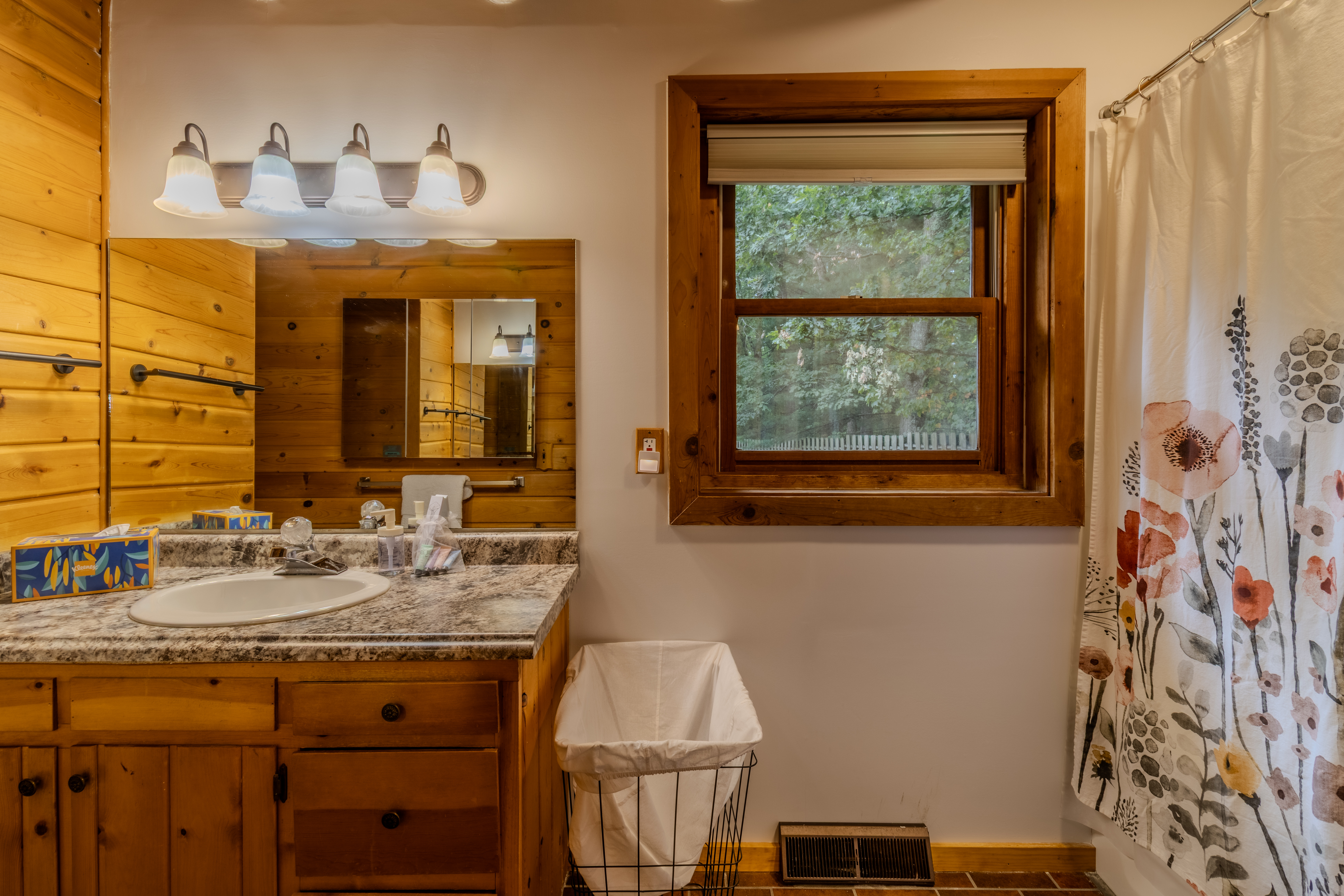 Nestled Ducks | Photo 41