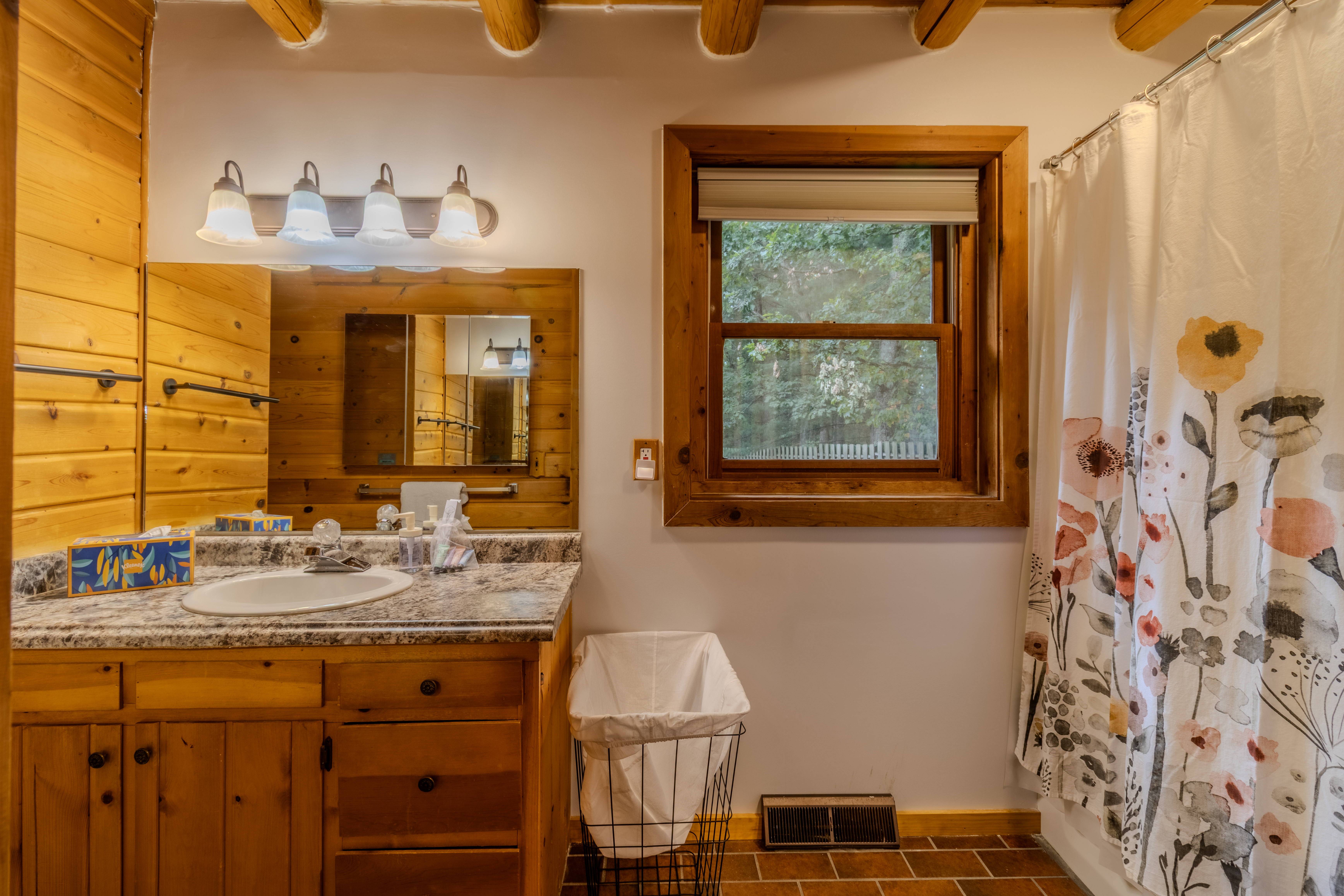 Nestled Ducks | Photo 47