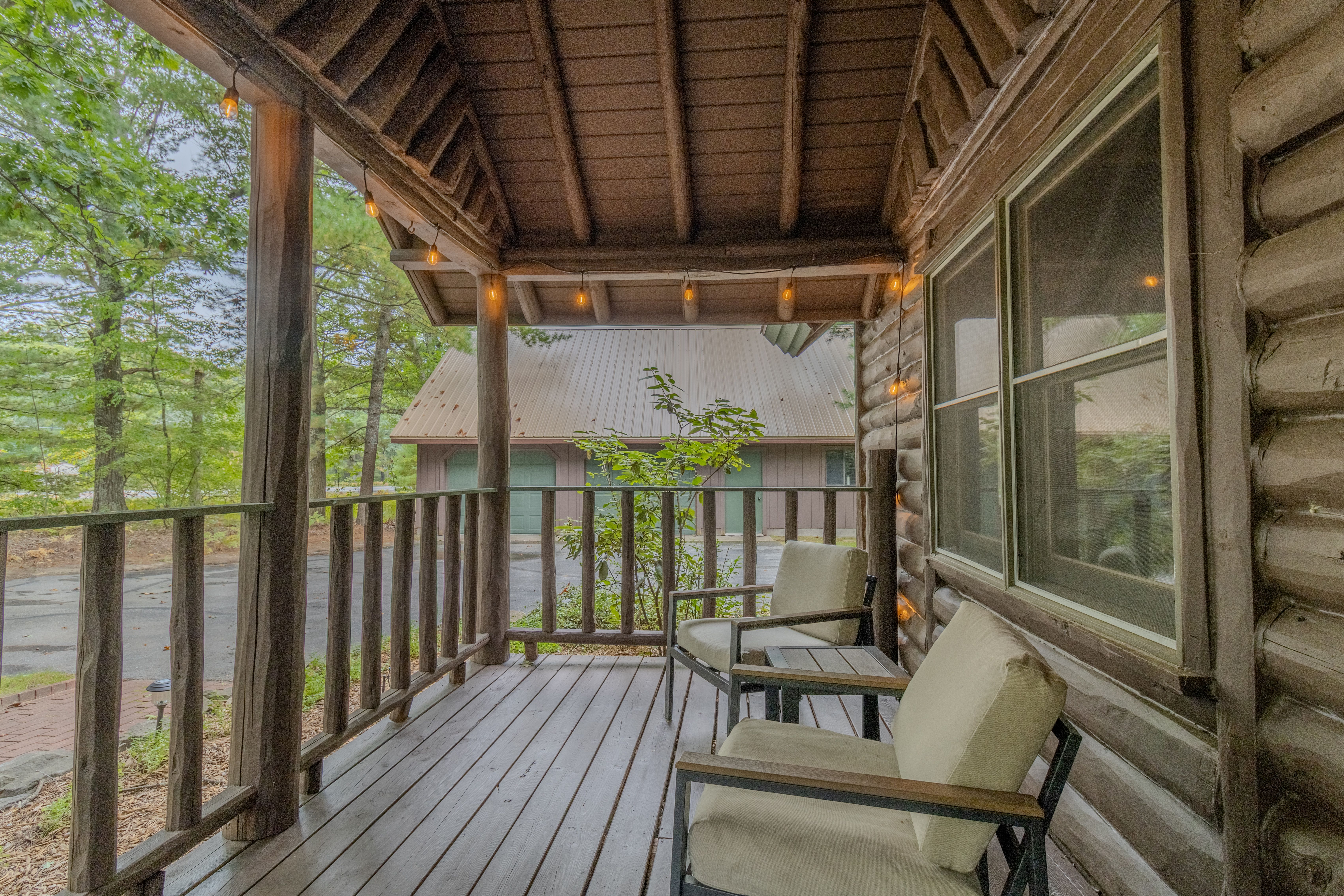 Nestled Ducks | Photo 18