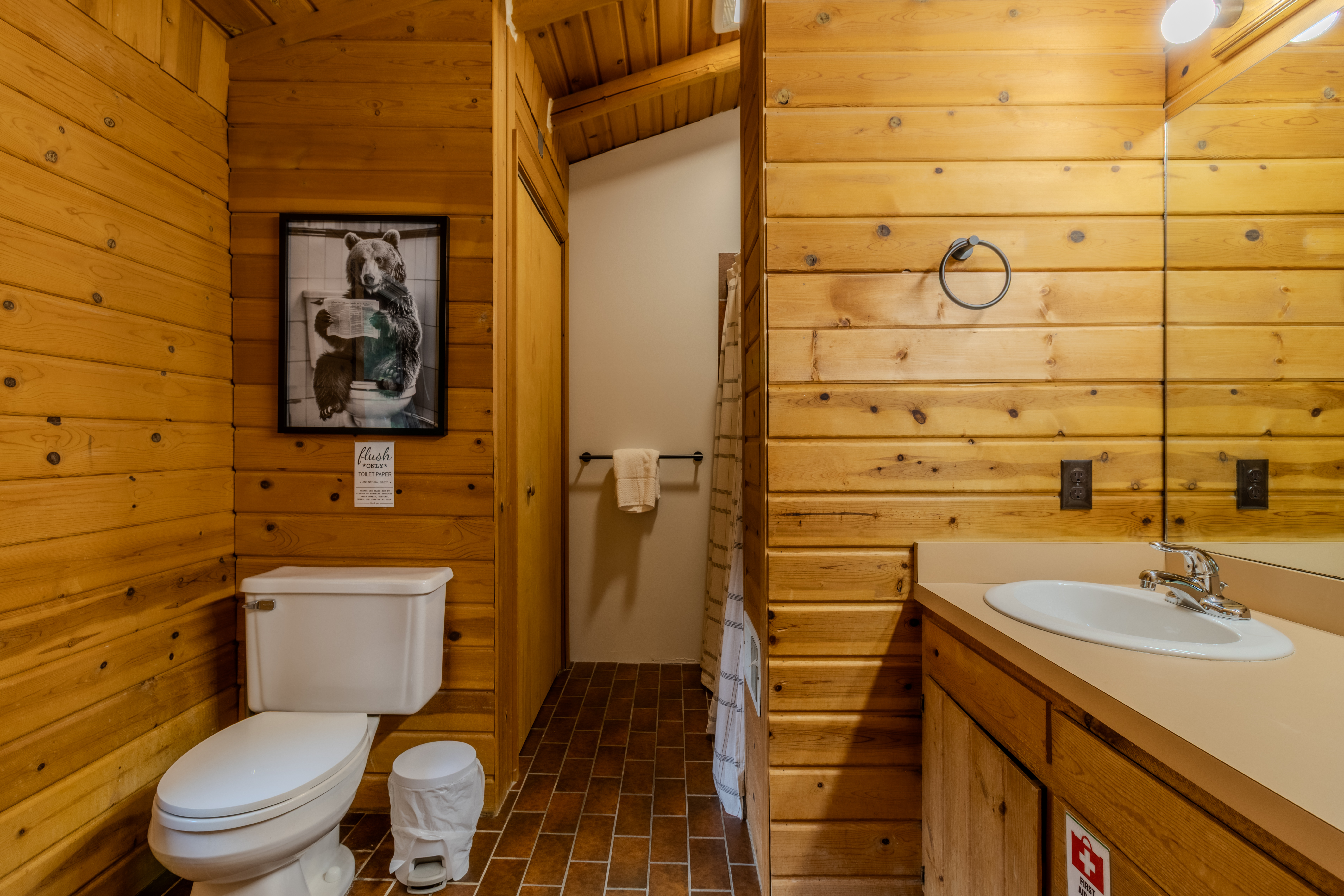 Nestled Ducks | Photo 30