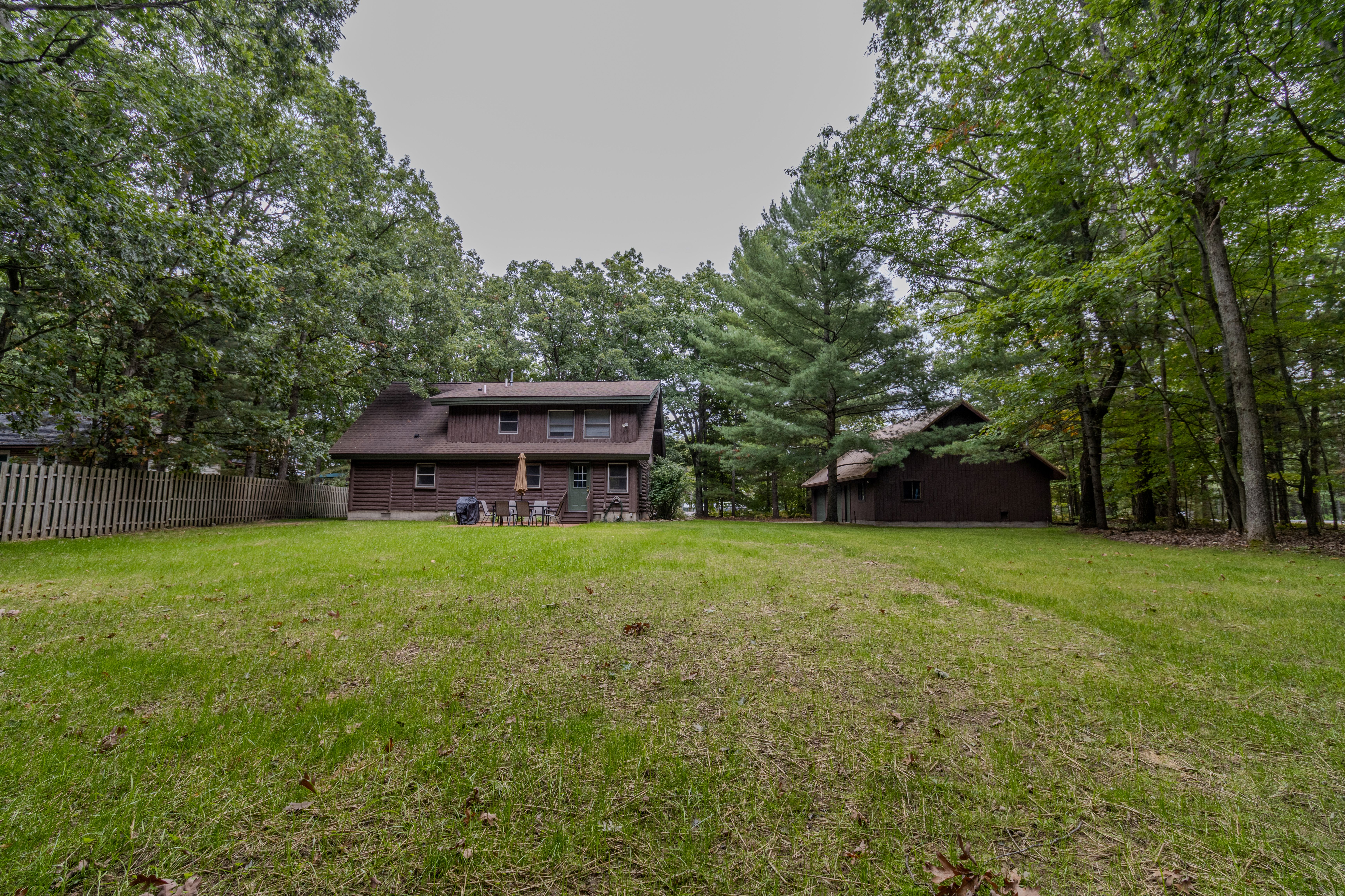 Nestled Ducks | Photo 24