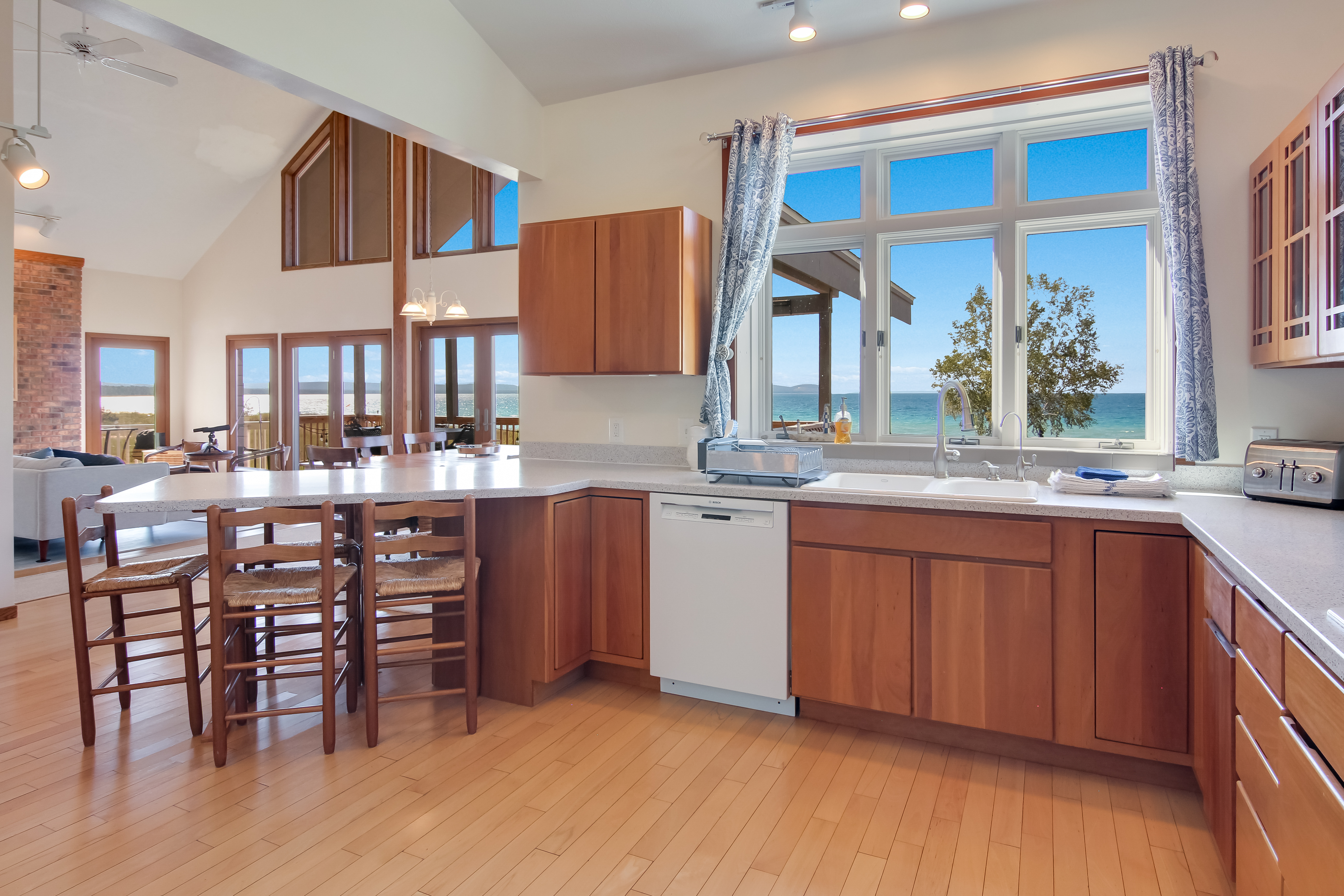 Good Harbour Prelude | Photo 36