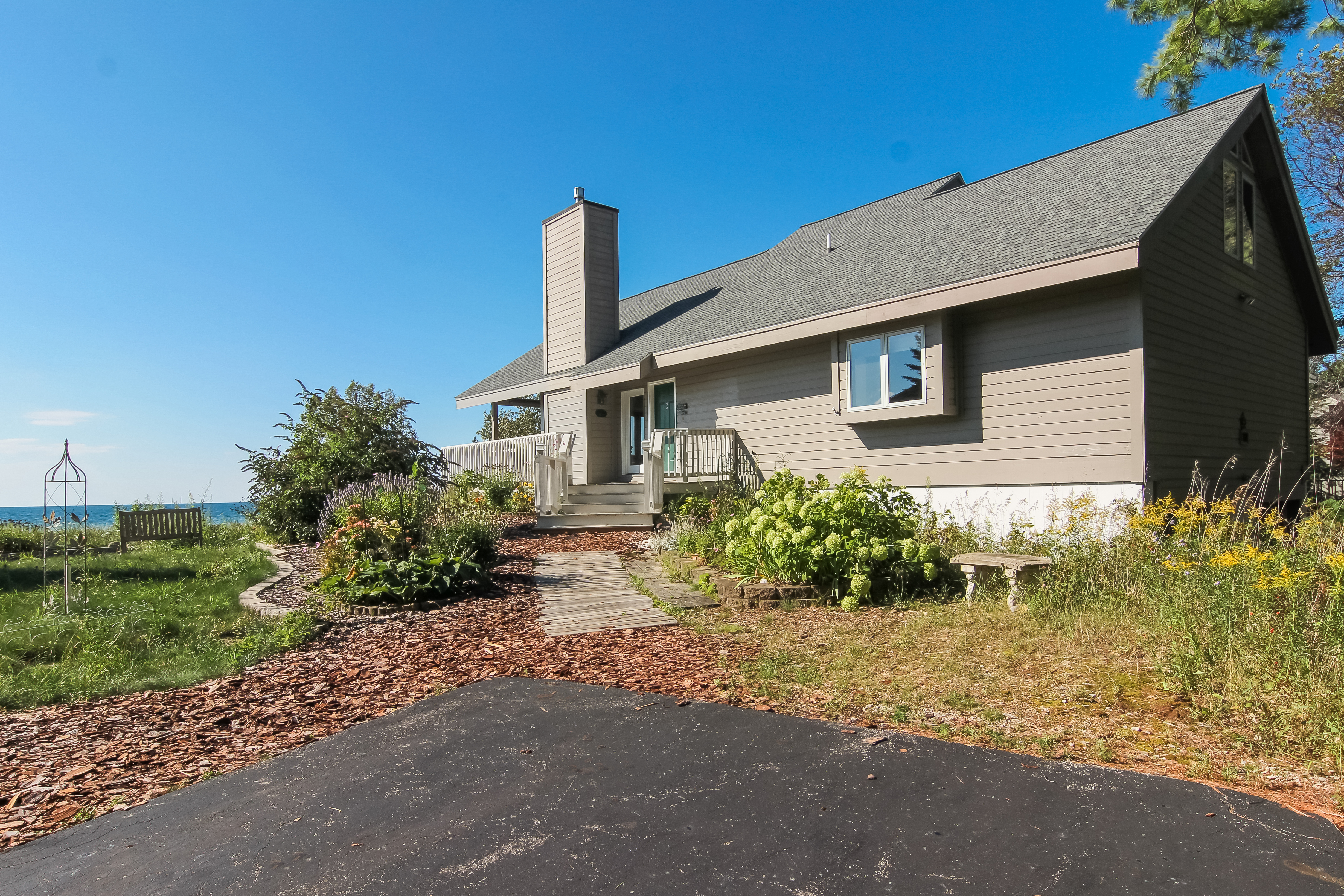 Good Harbour Prelude | Photo 58