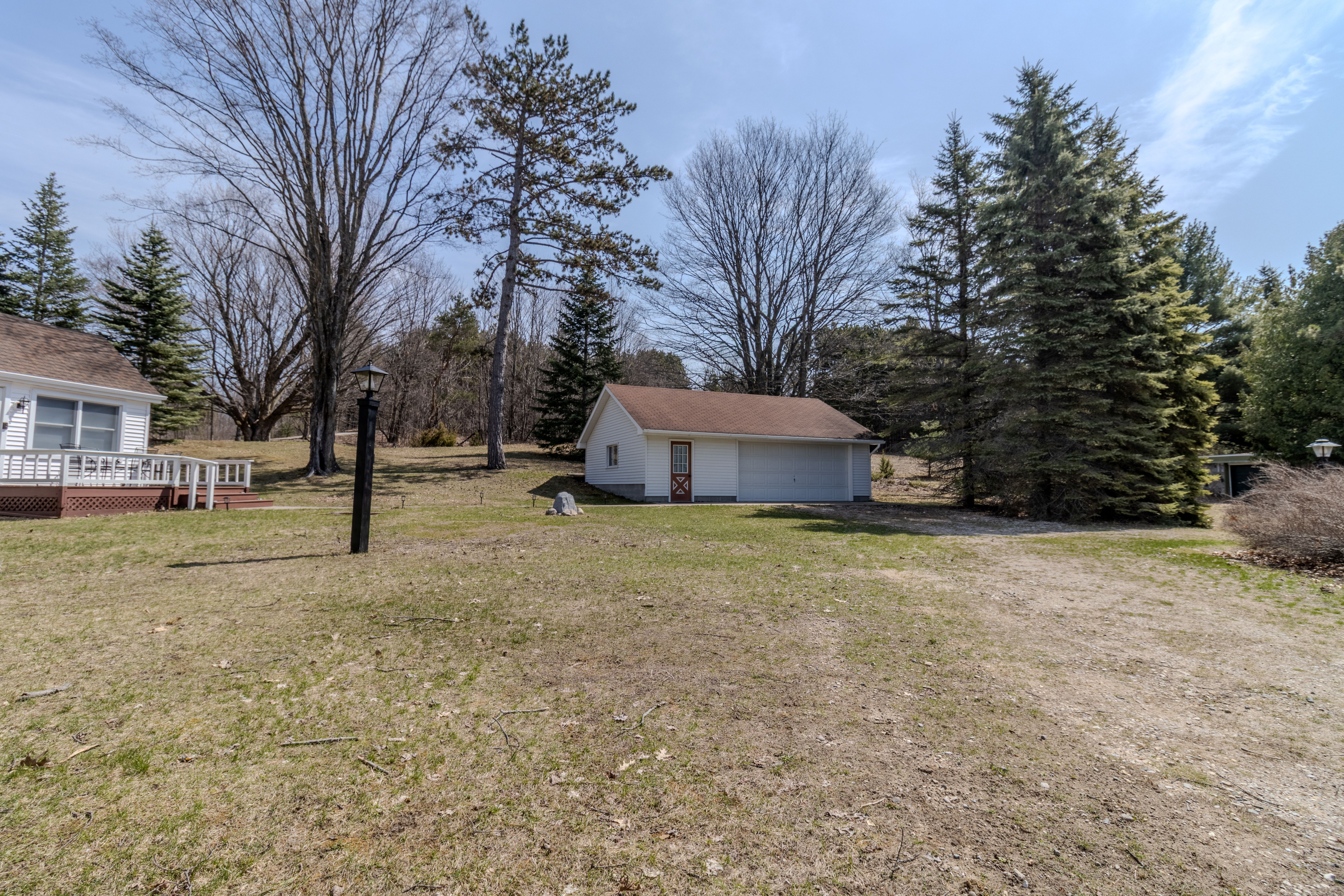 Lakeside Acres | Photo 10