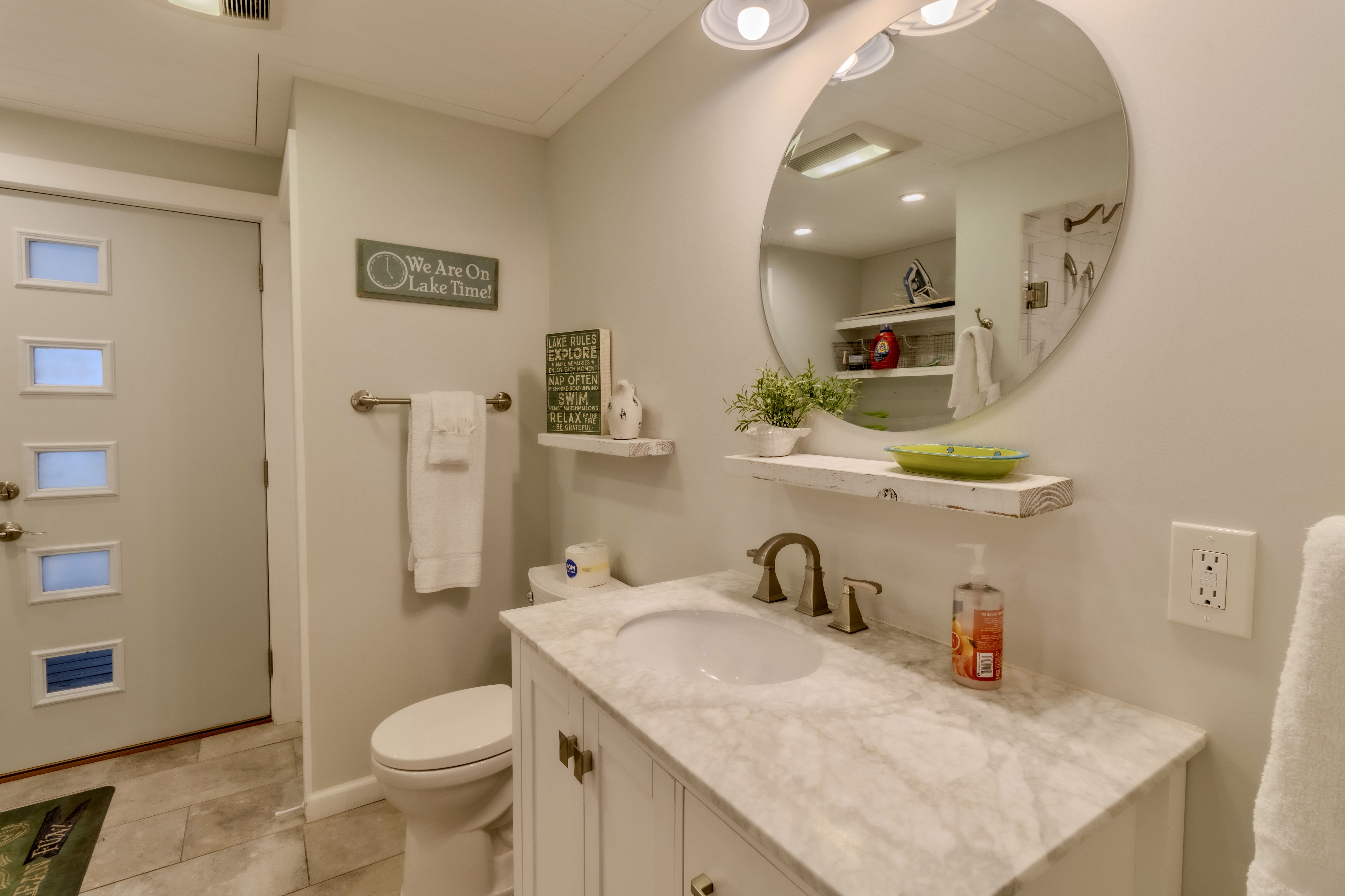 Splendor on Suttons Bay | Photo 89