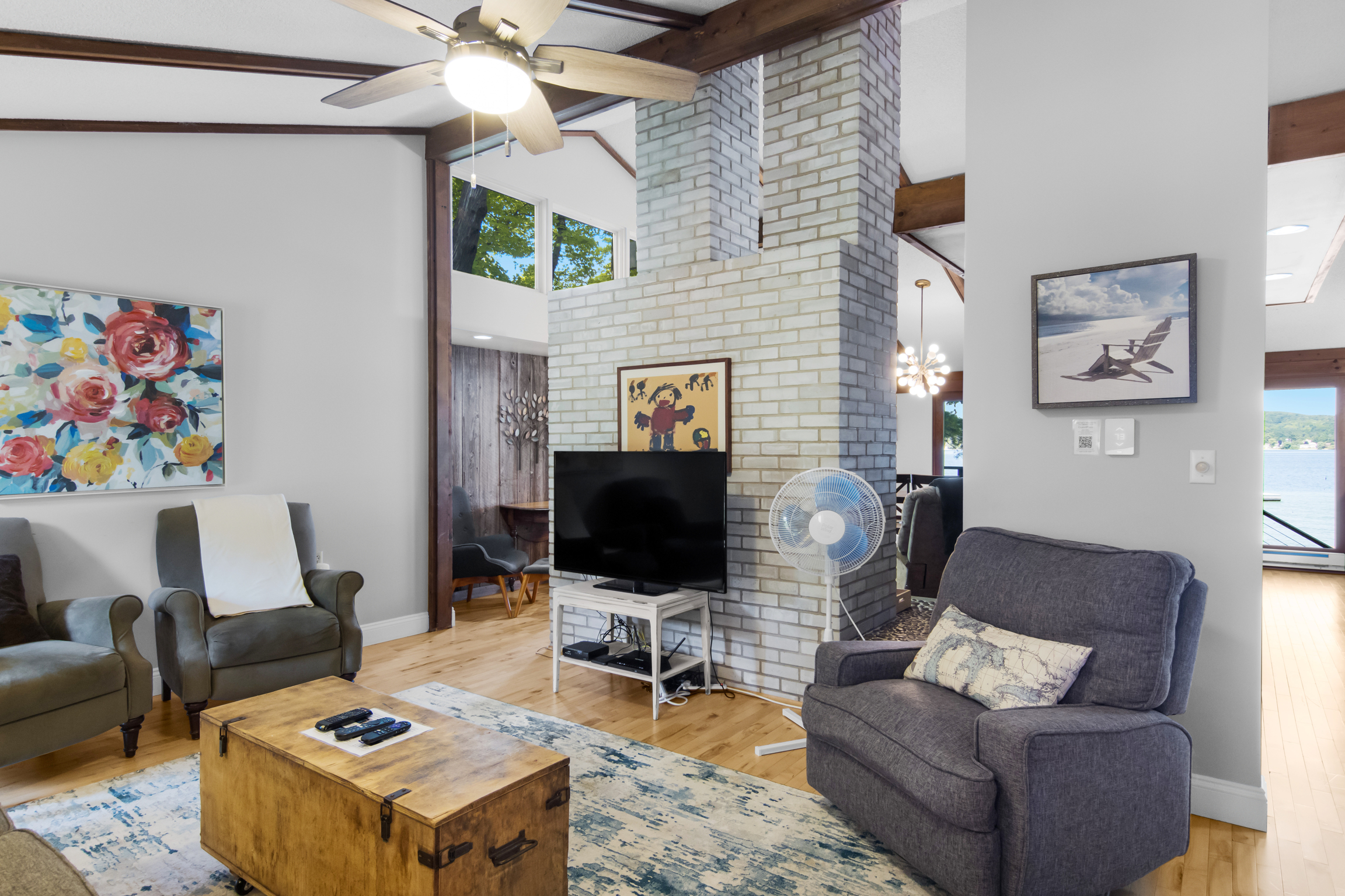 Splendor on Suttons Bay | Photo 14
