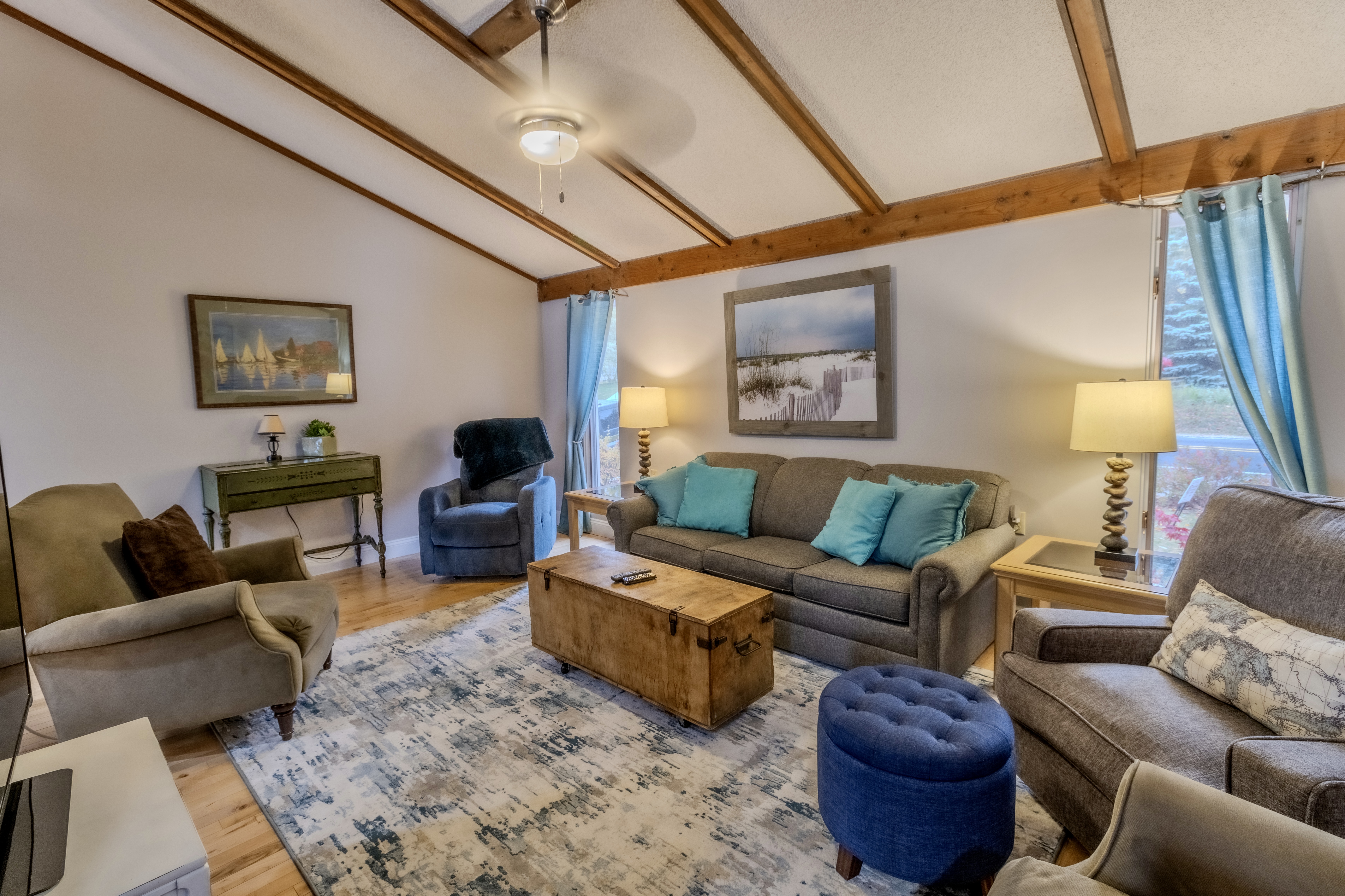 Splendor on Suttons Bay | Photo 34