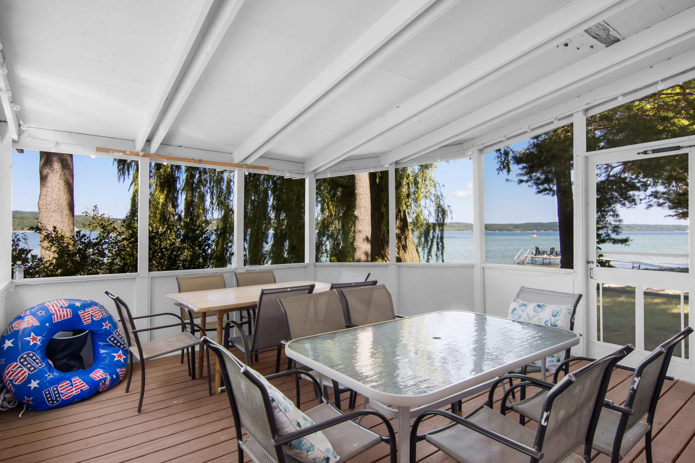 Splendor on Suttons Bay | Photo 34