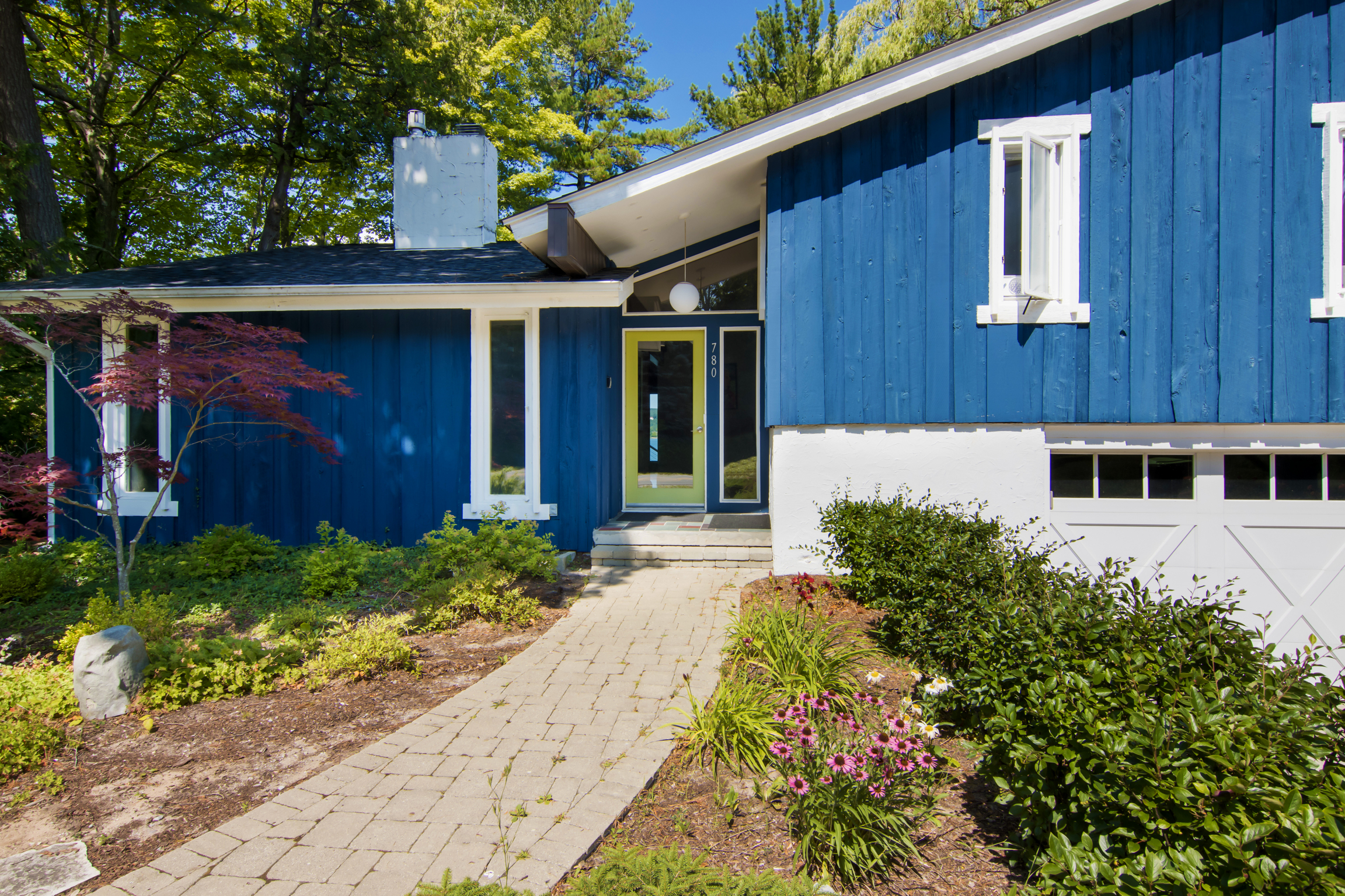 Splendor on Suttons Bay | Photo 8