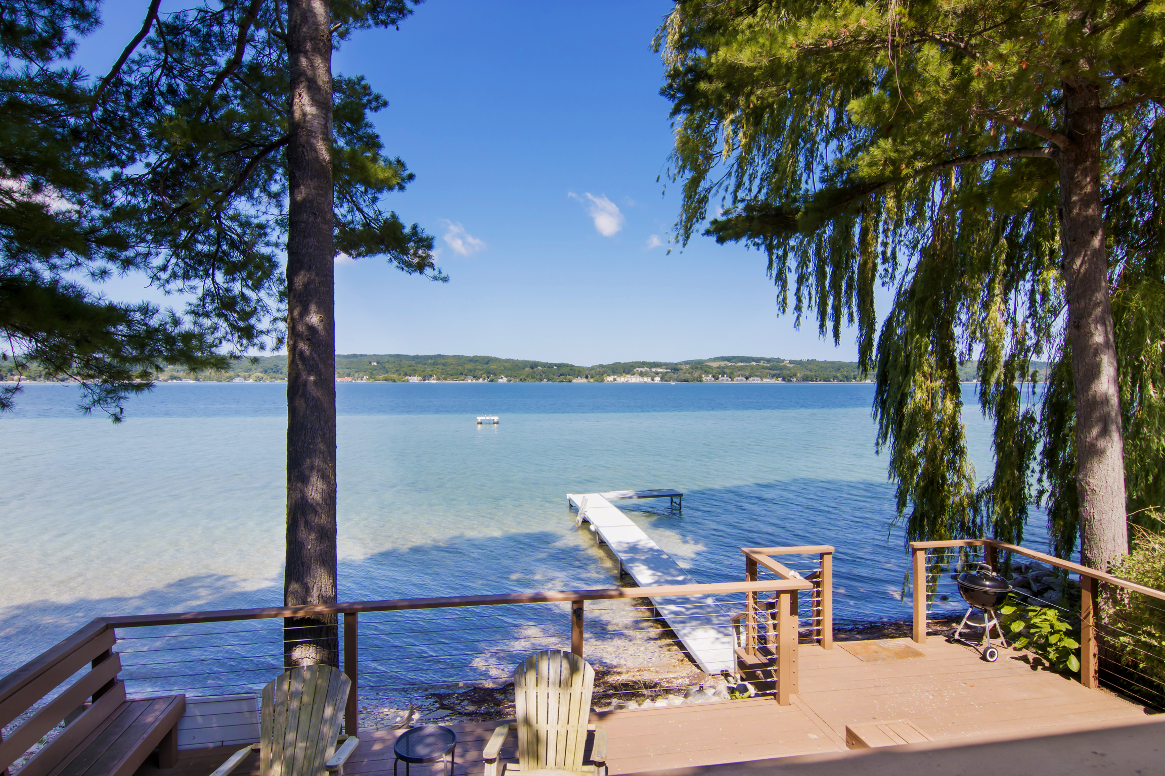 Splendor on Suttons Bay | Photo 41