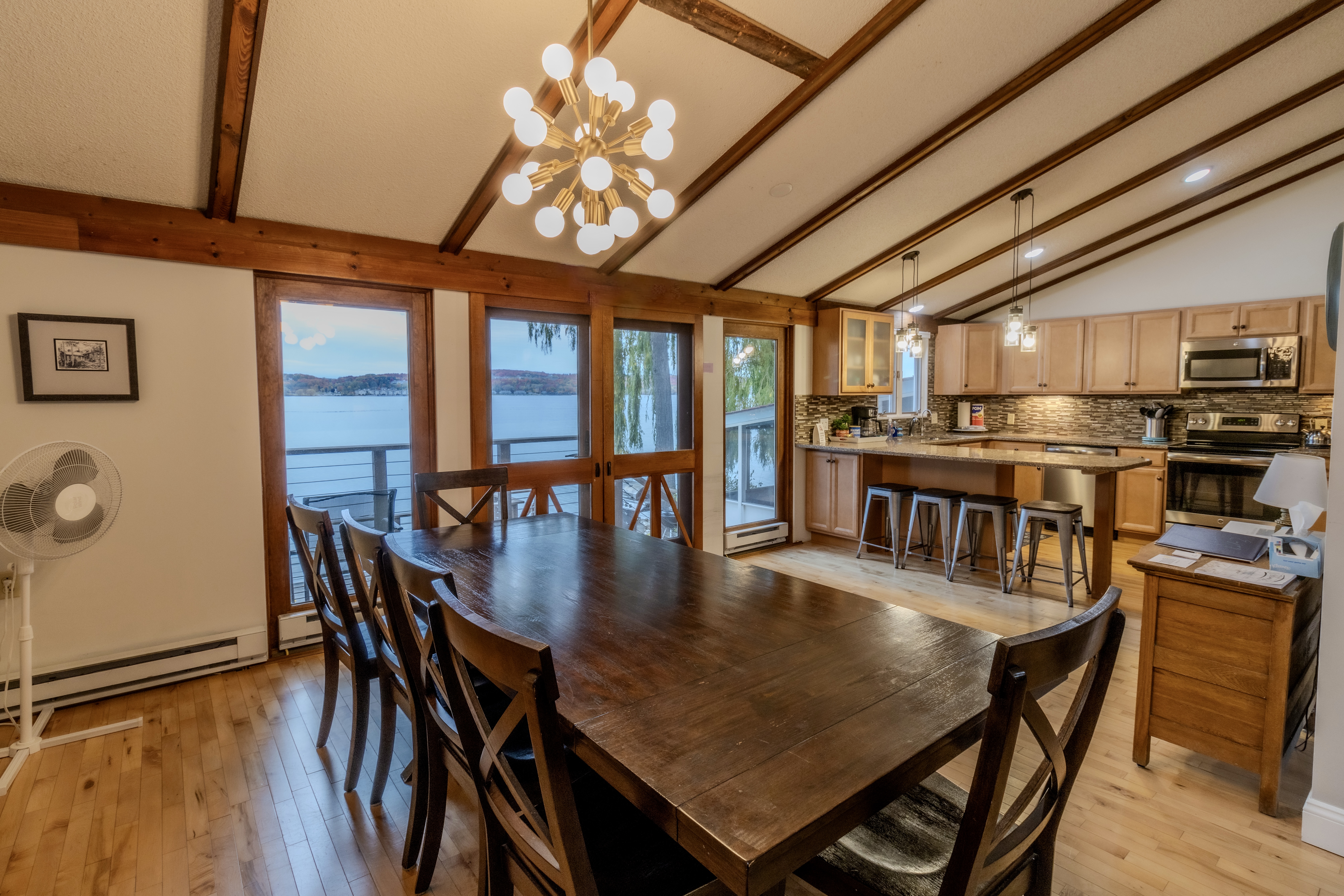 Splendor on Suttons Bay | Photo 45