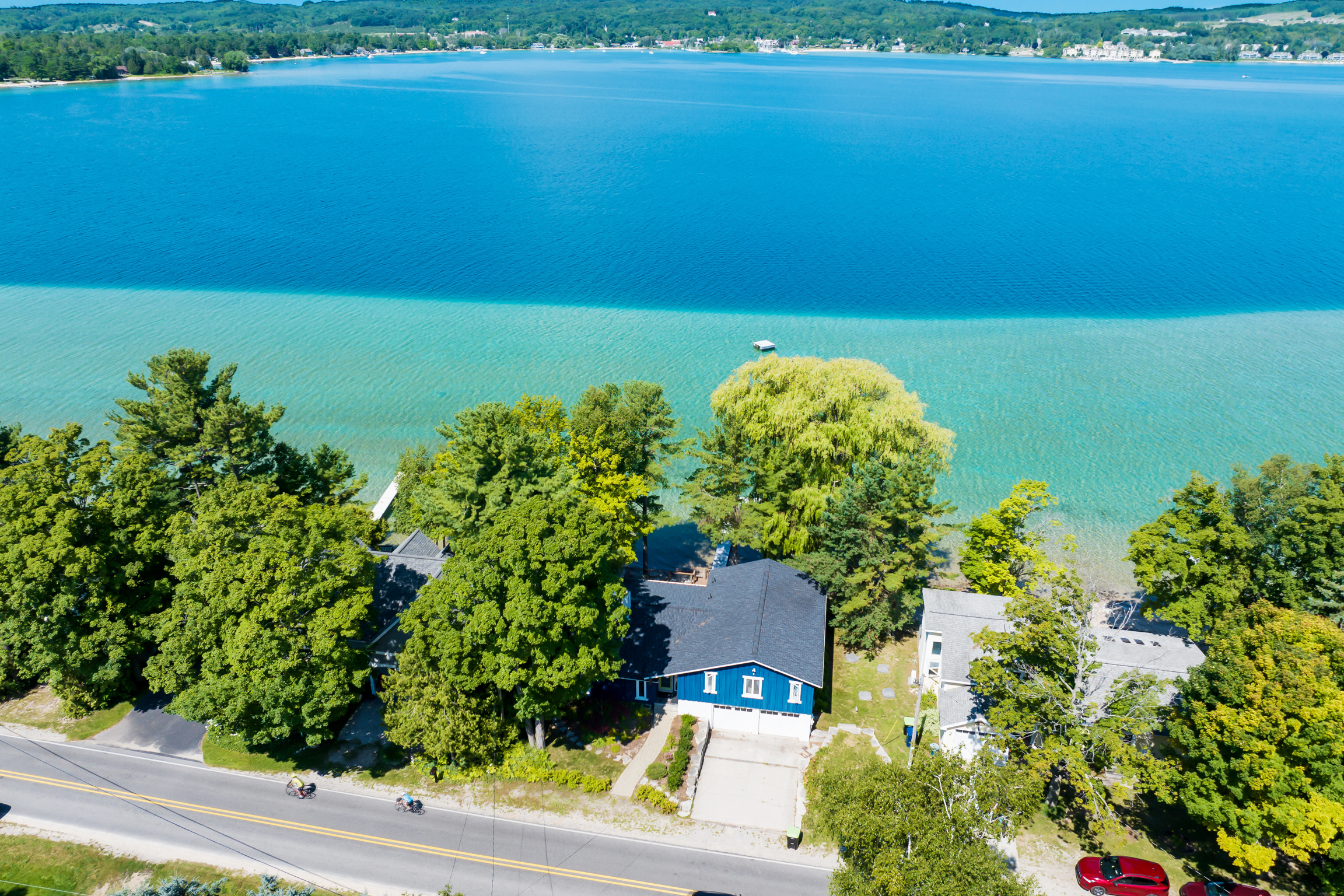 Splendor on Suttons Bay | Photo 43