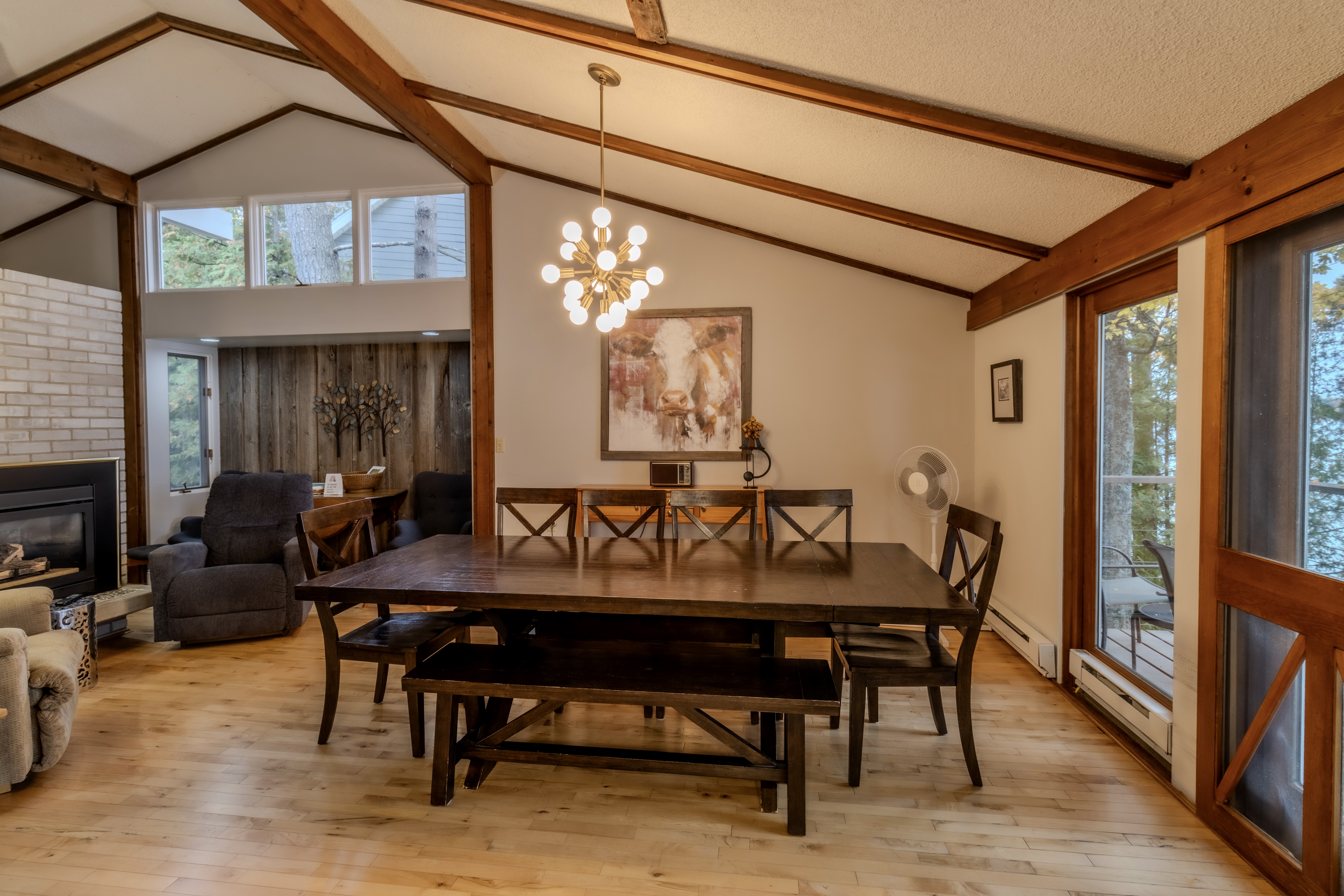 Splendor on Suttons Bay | Photo 9