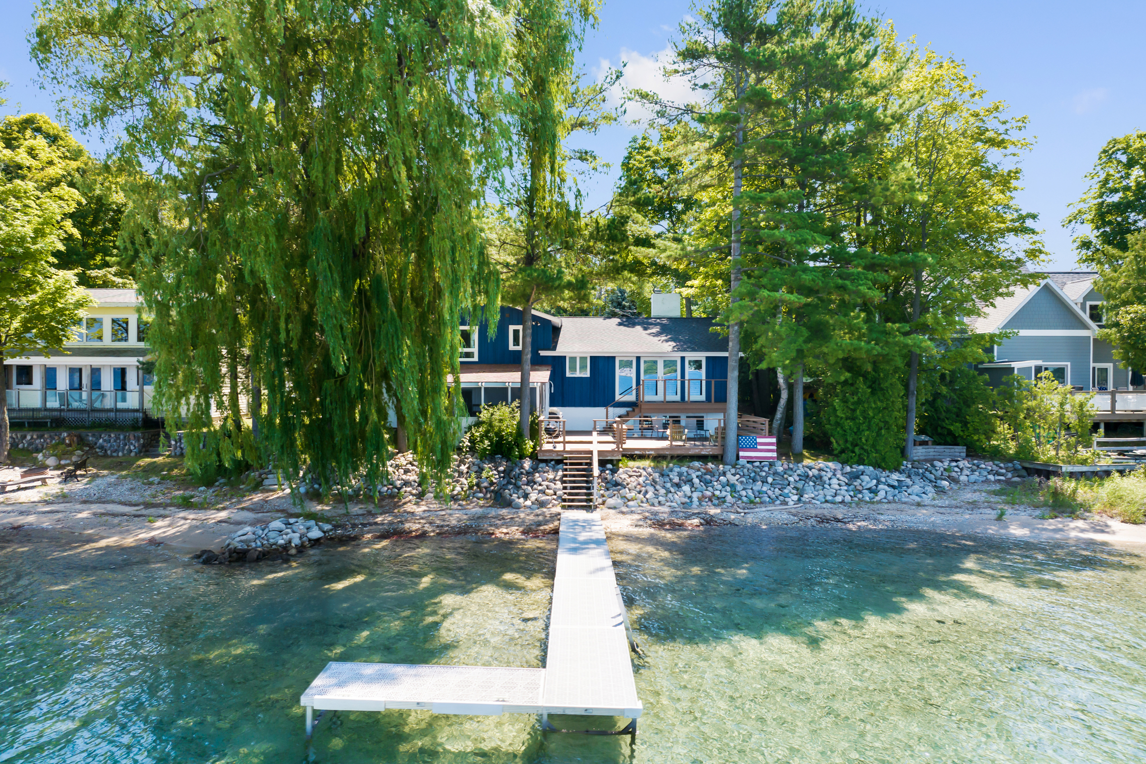 Splendor on Suttons Bay | Photo 44