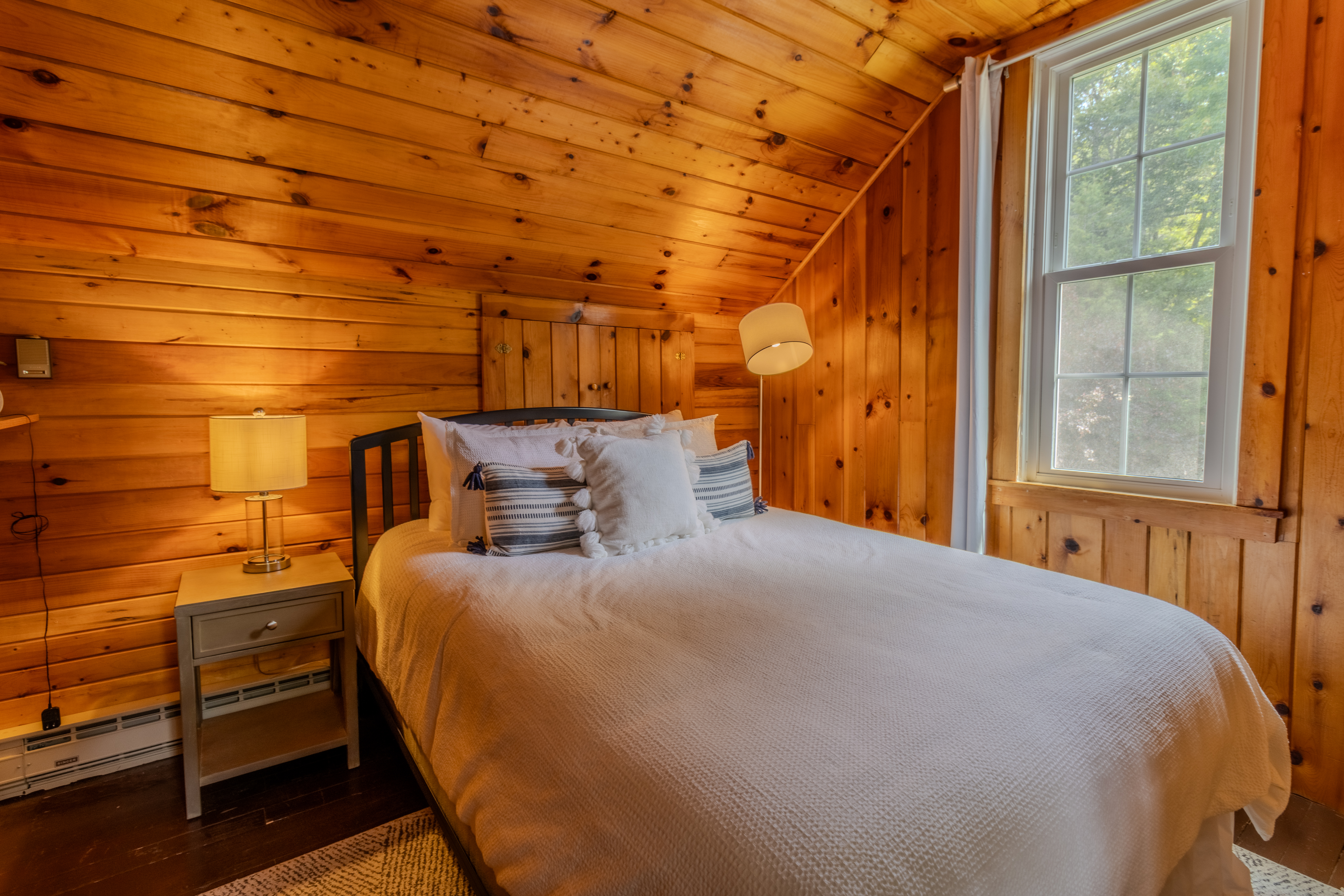 Cozy Cottage | Photo 71