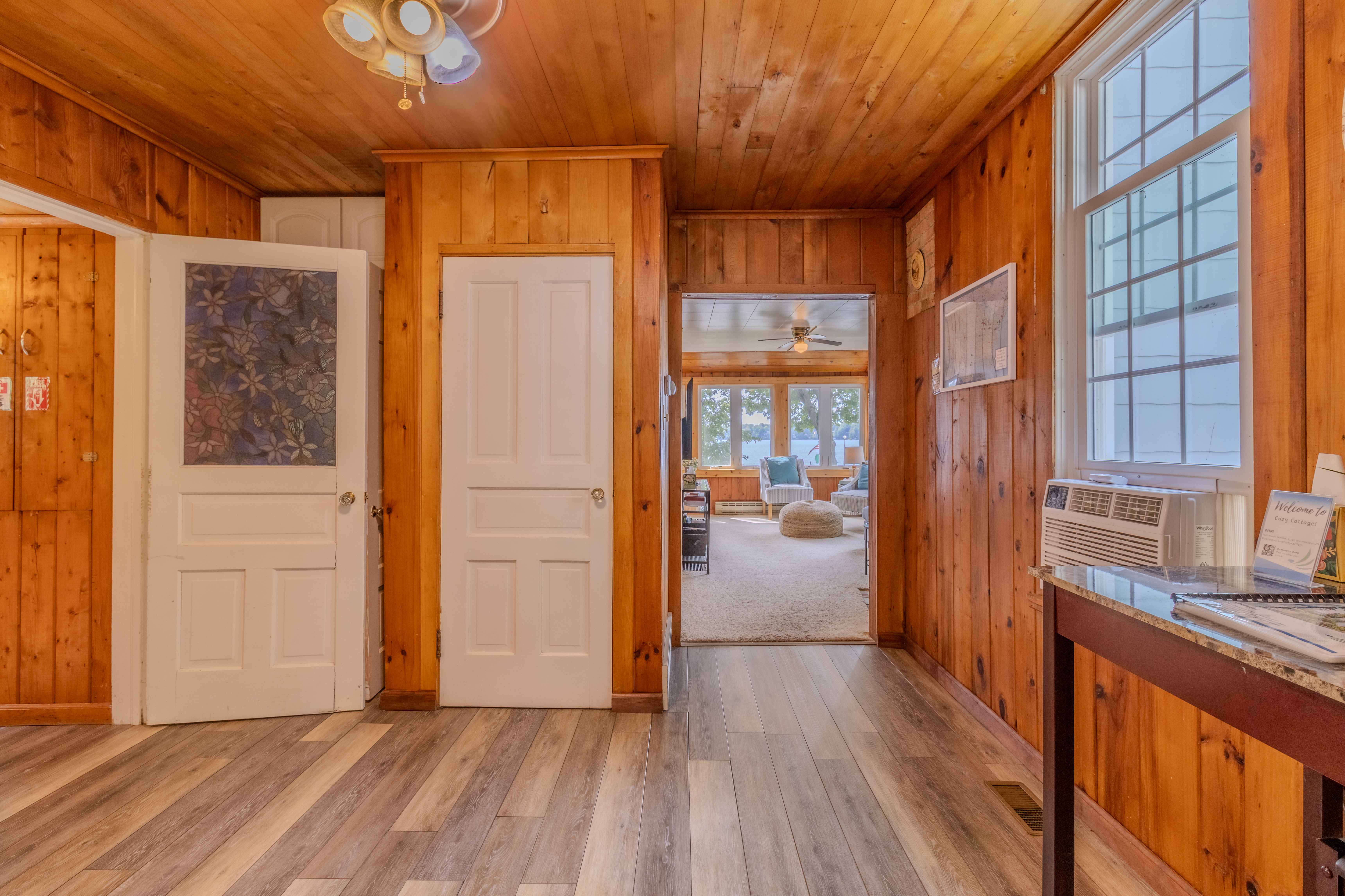 Cozy Cottage | Photo 85