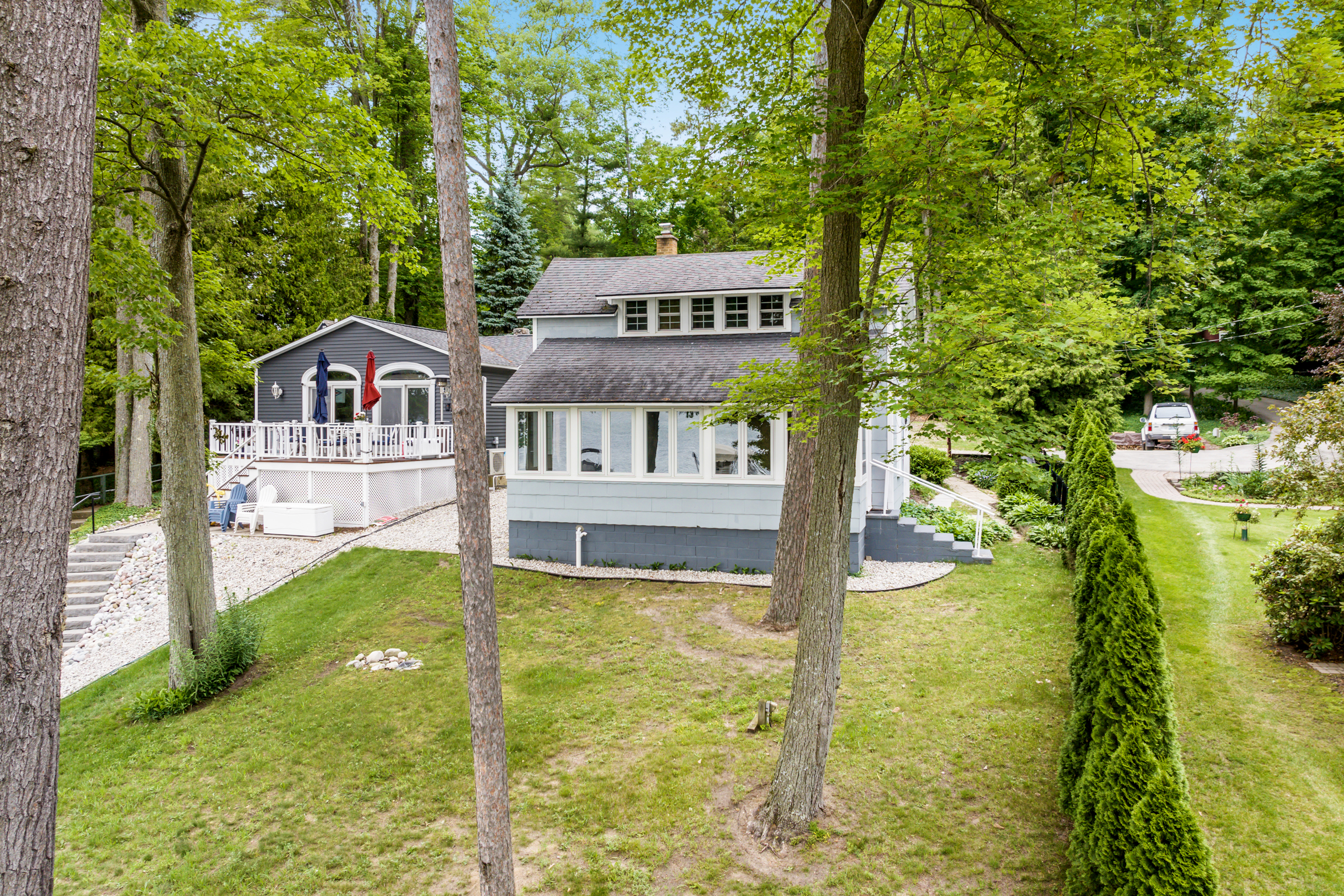 Cozy Cottage | Photo 49