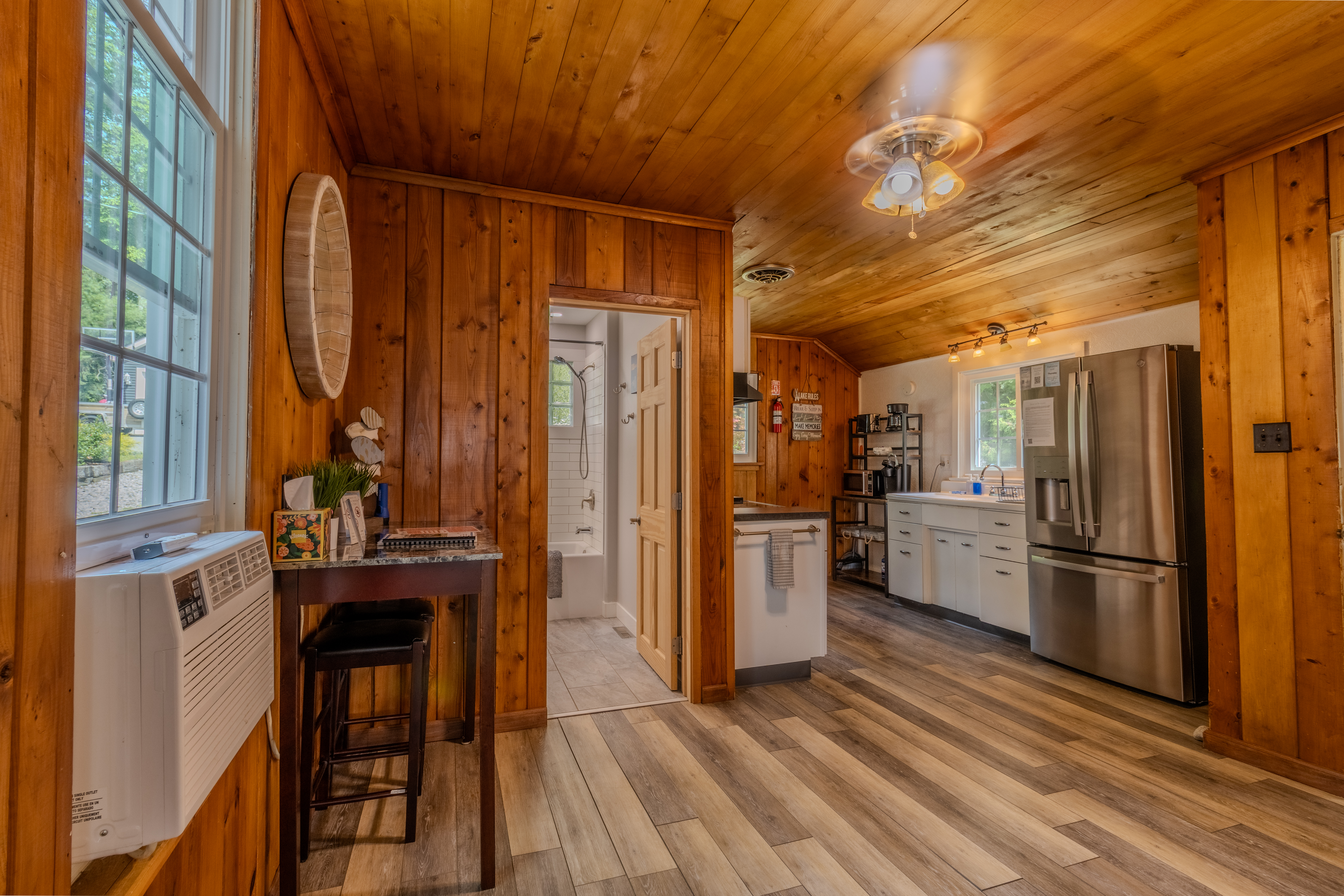 Cozy Cottage | Photo 82