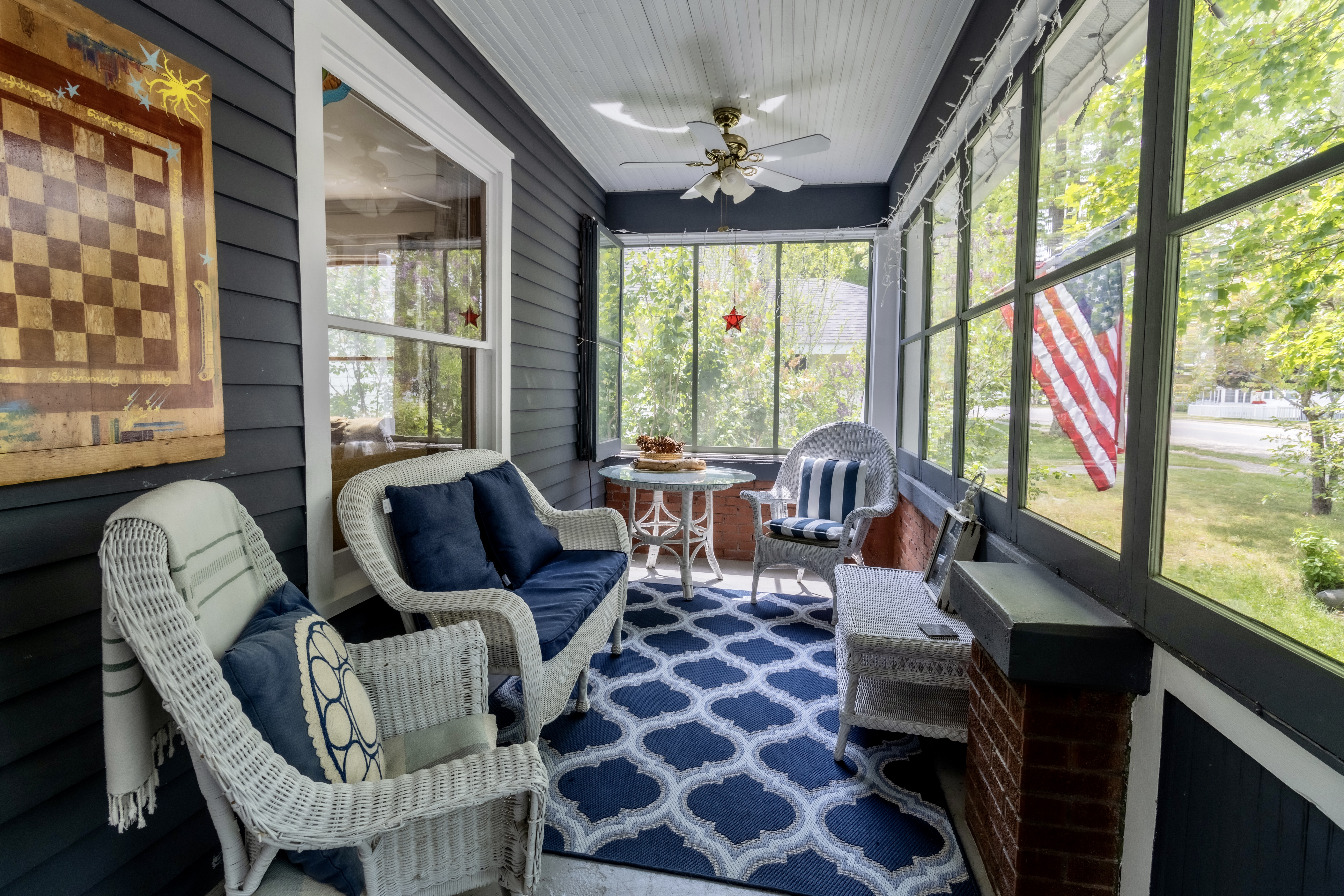 Downtown Beulah Beauty | Photo 47