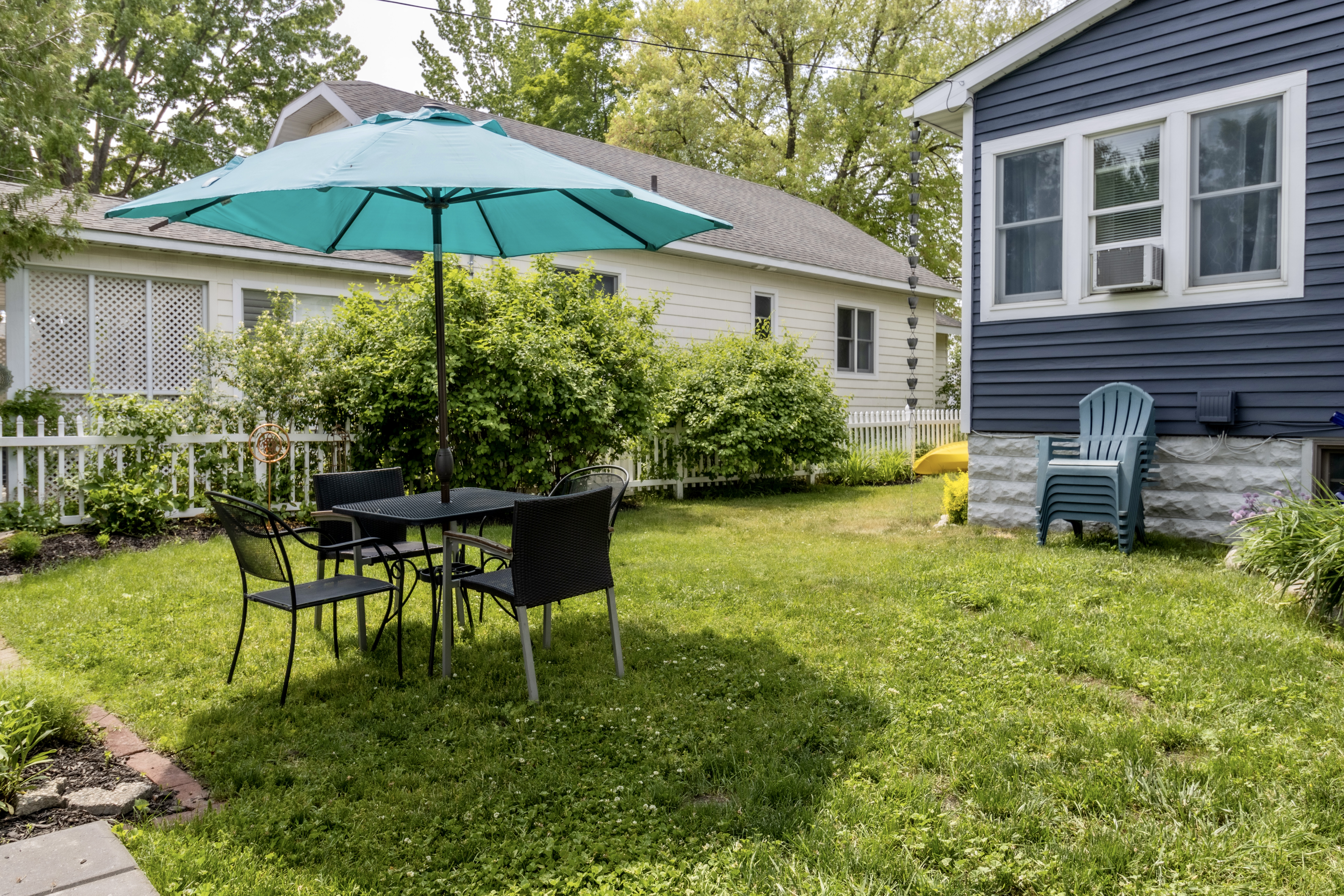 Downtown Beulah Beauty | Photo 59