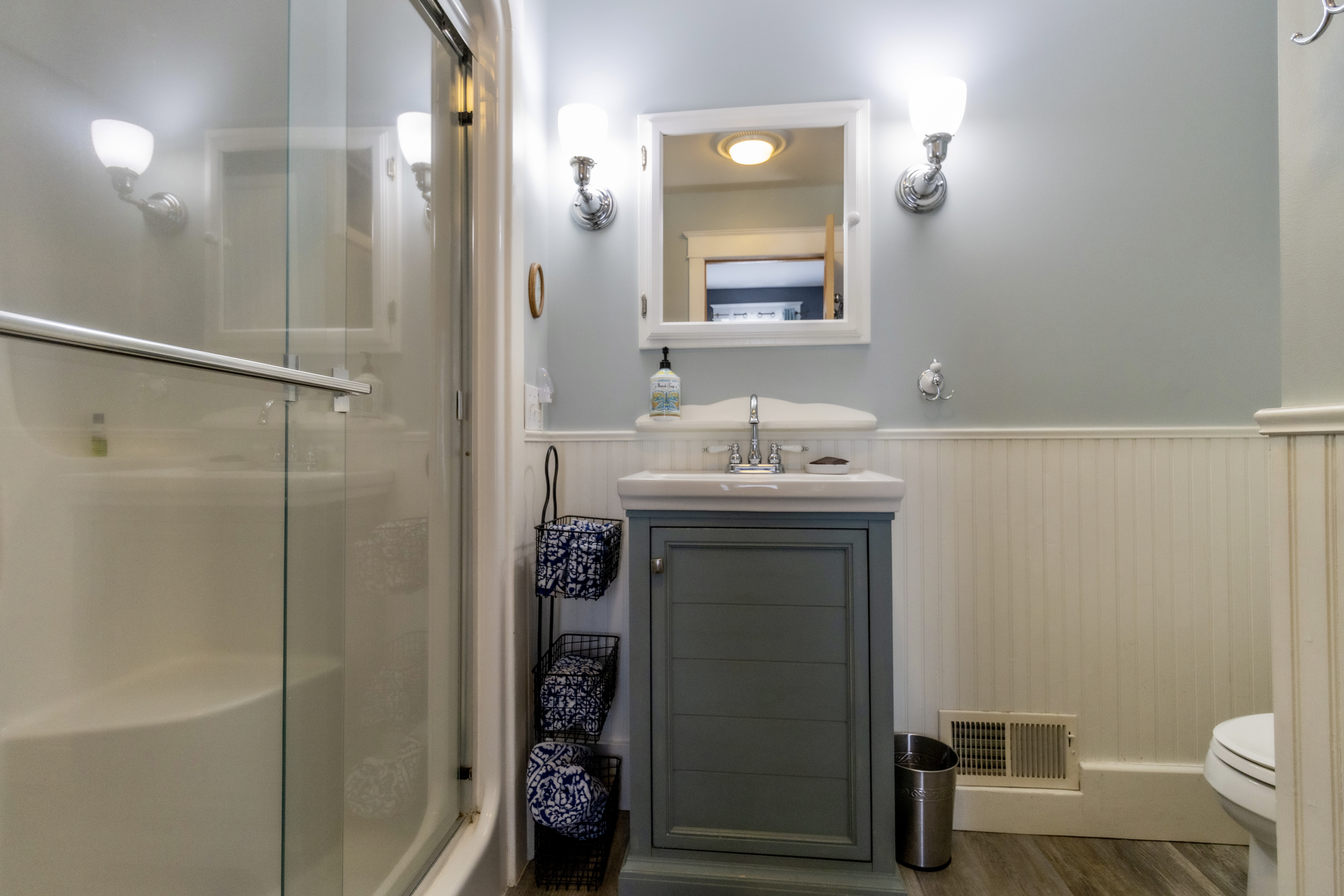 Downtown Beulah Beauty | Photo 56