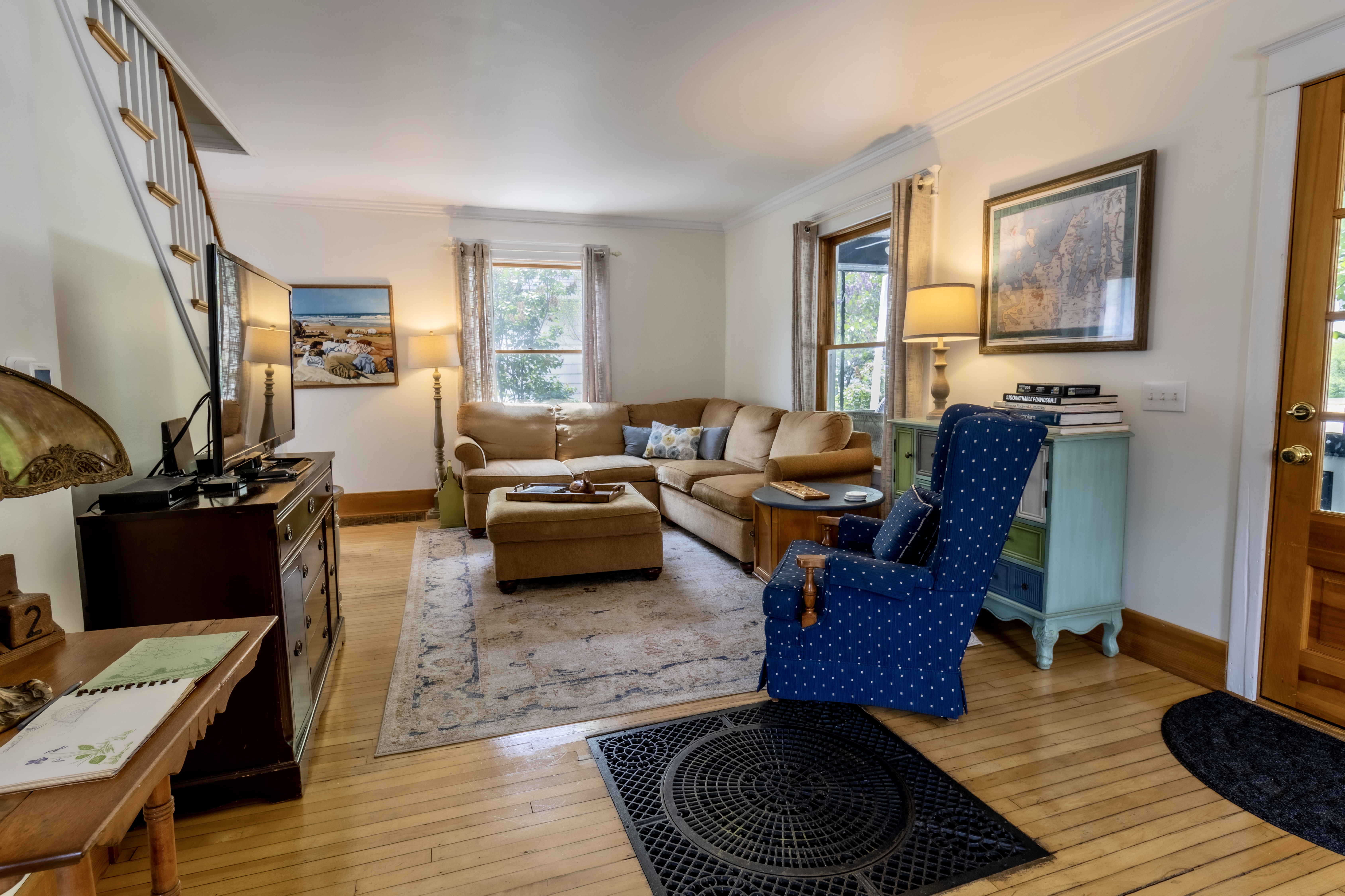 Downtown Beulah Beauty | Photo 8