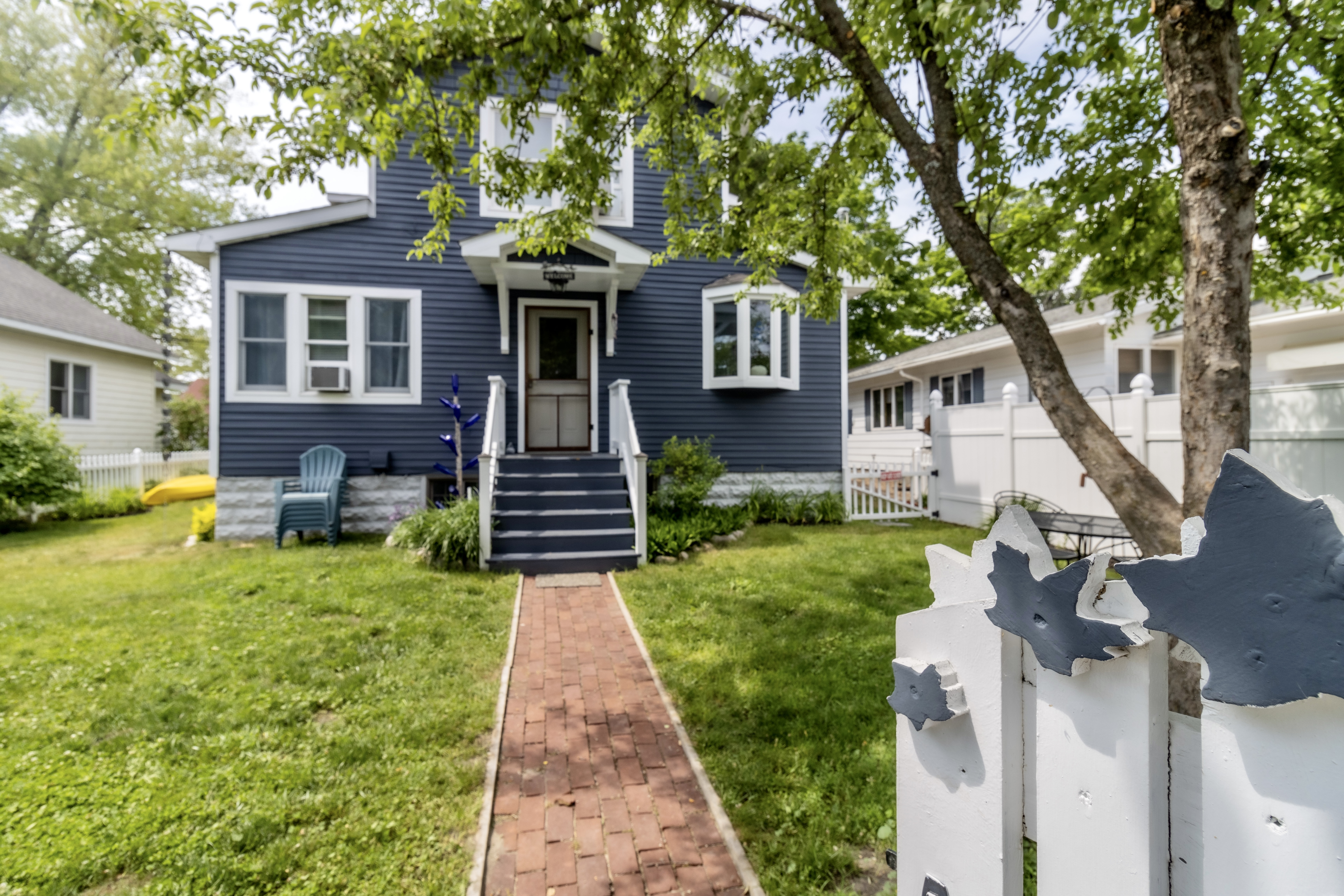 Downtown Beulah Beauty | Photo 30