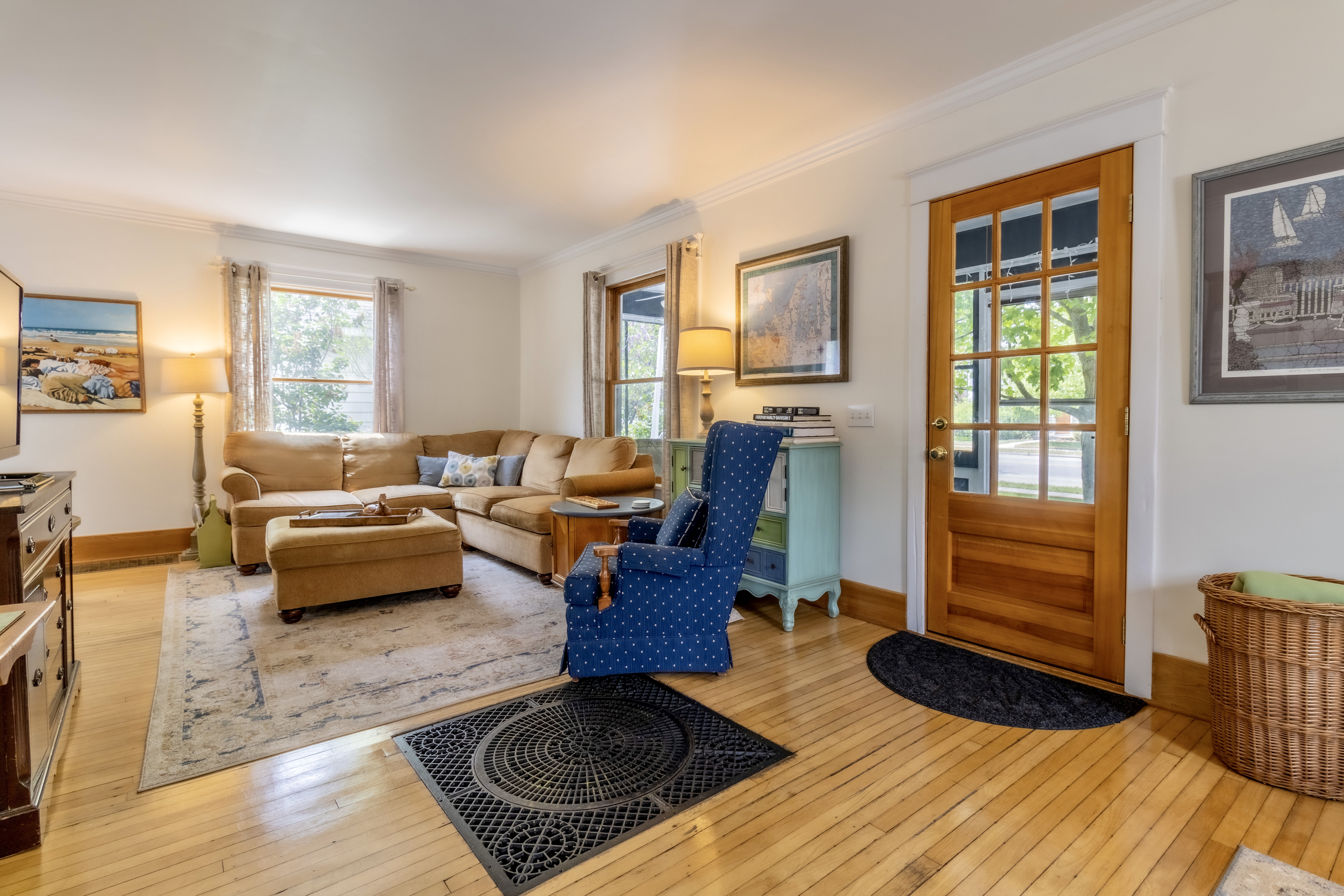 Downtown Beulah Beauty | Photo 17